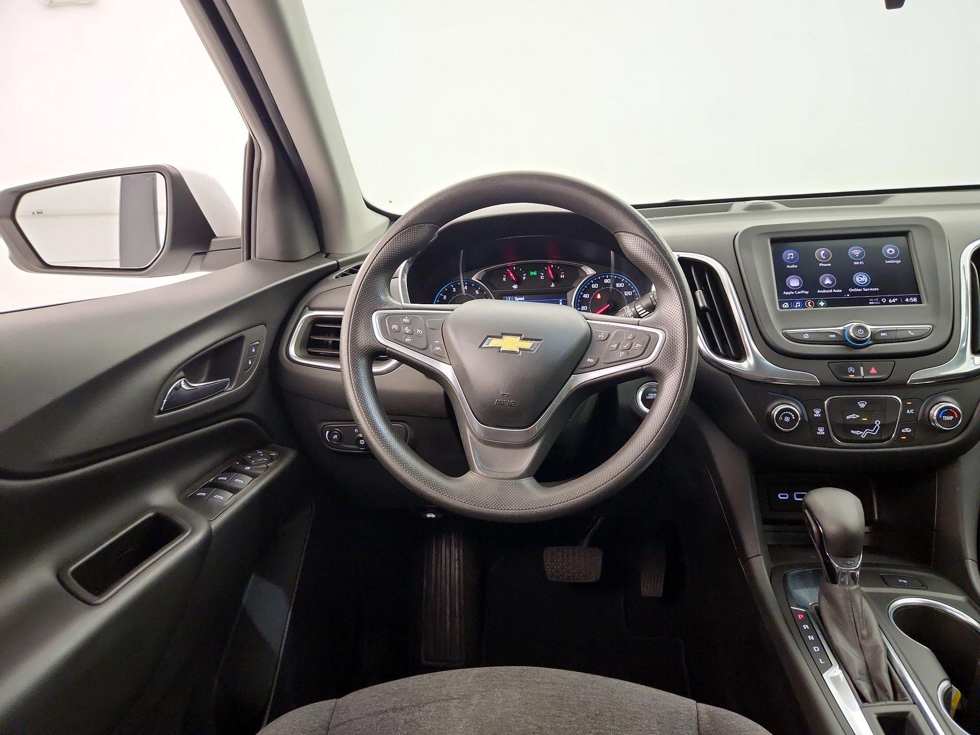 Thumbnail: 2022 Chevrolet Equinox - 10
