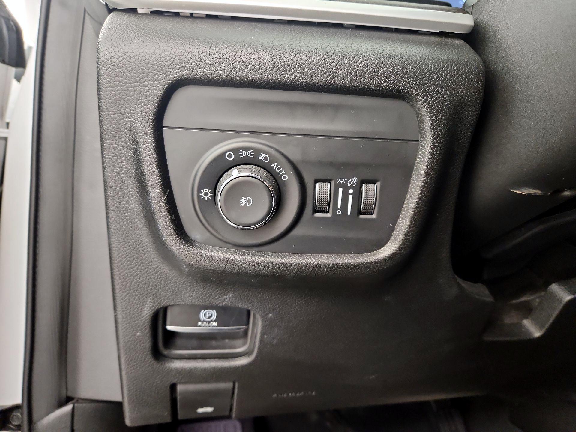 Thumbnail: 2023 Jeep Grand Cherokee - 13