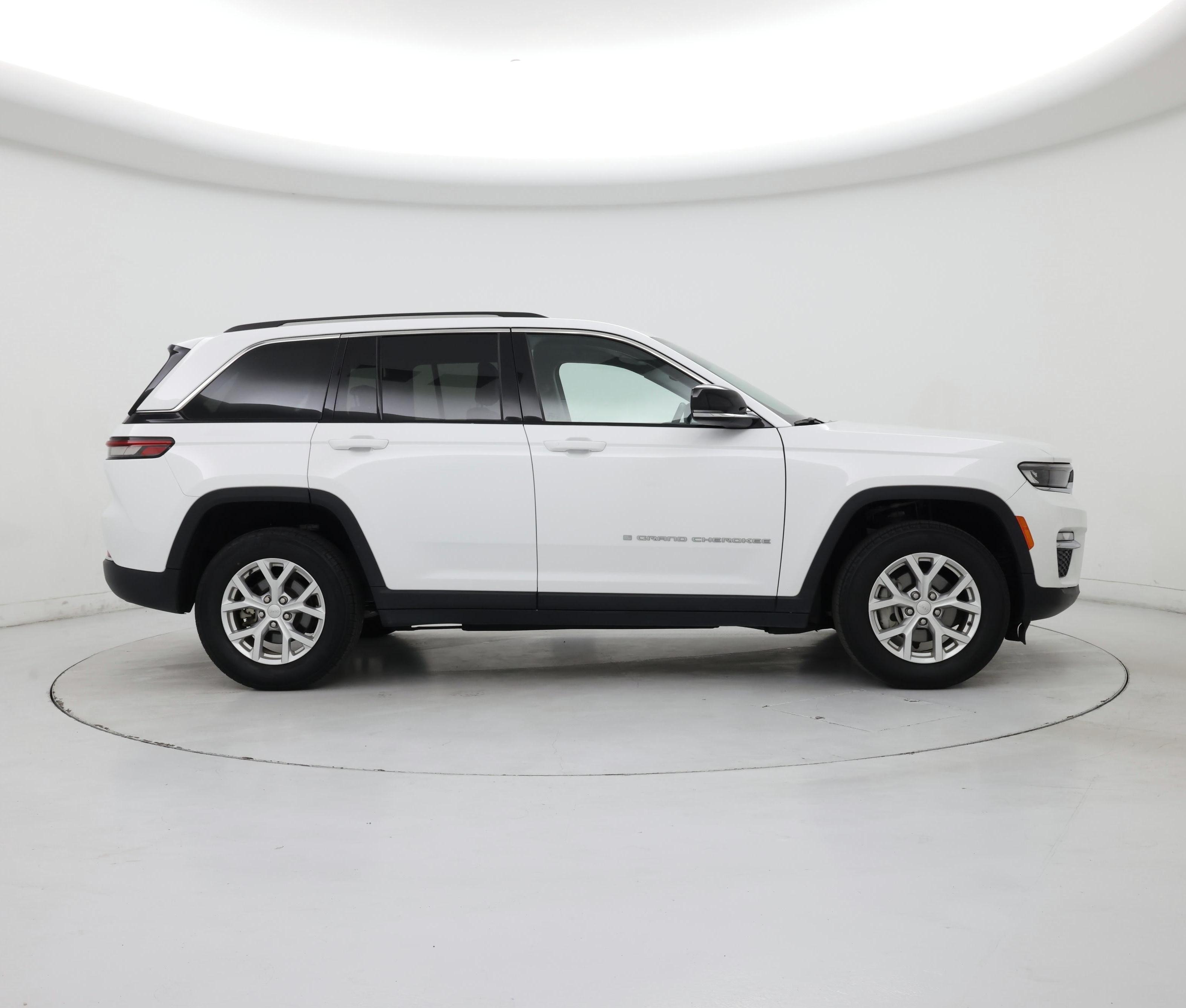 Thumbnail: 2023 Jeep Grand Cherokee - 7