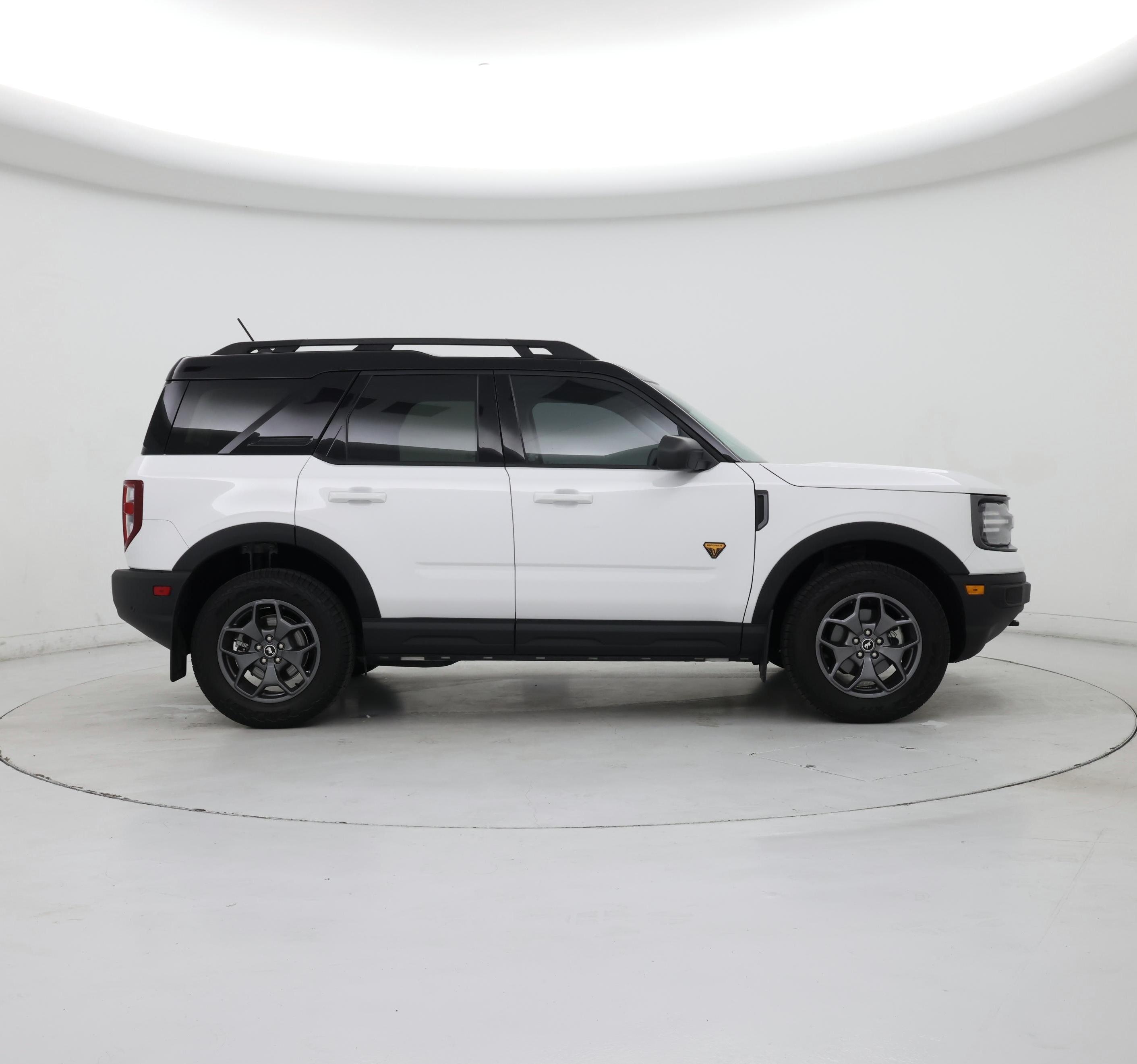 Thumbnail: 2023 Ford Bronco Sport - 7