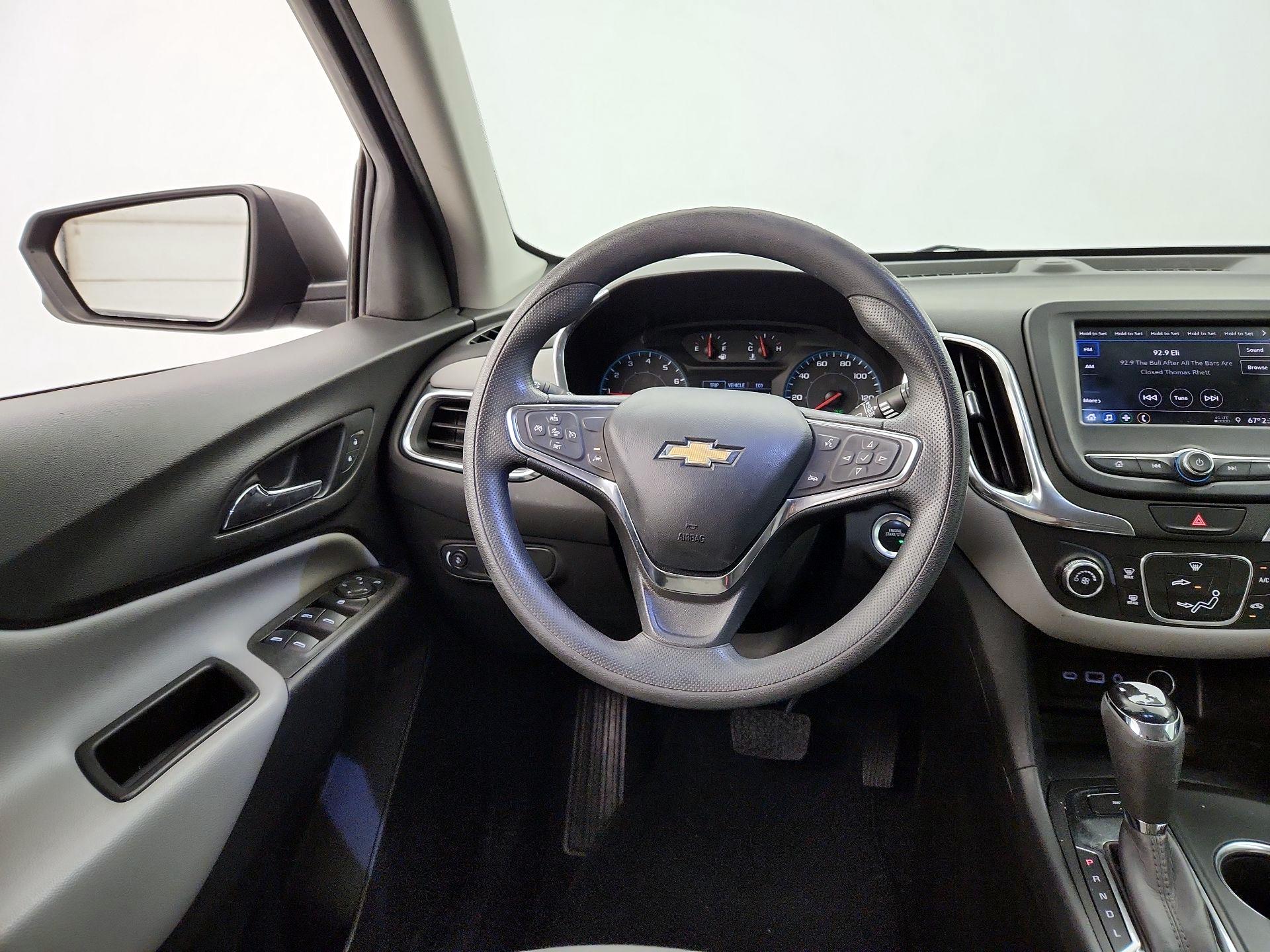 Thumbnail: 2021 Chevrolet Equinox - 10