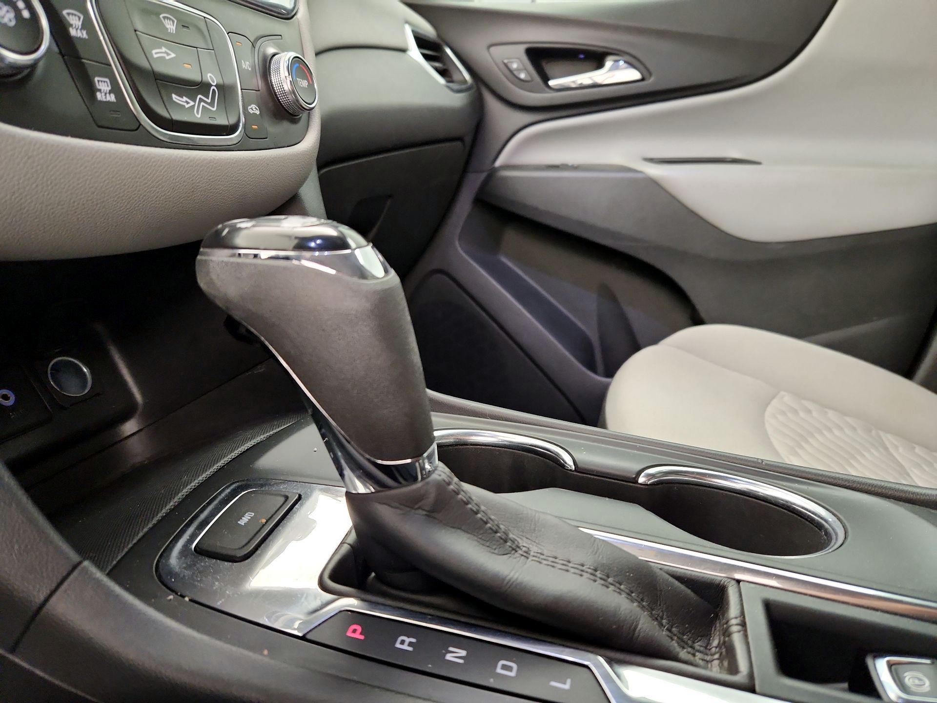 Thumbnail: 2021 Chevrolet Equinox - 17