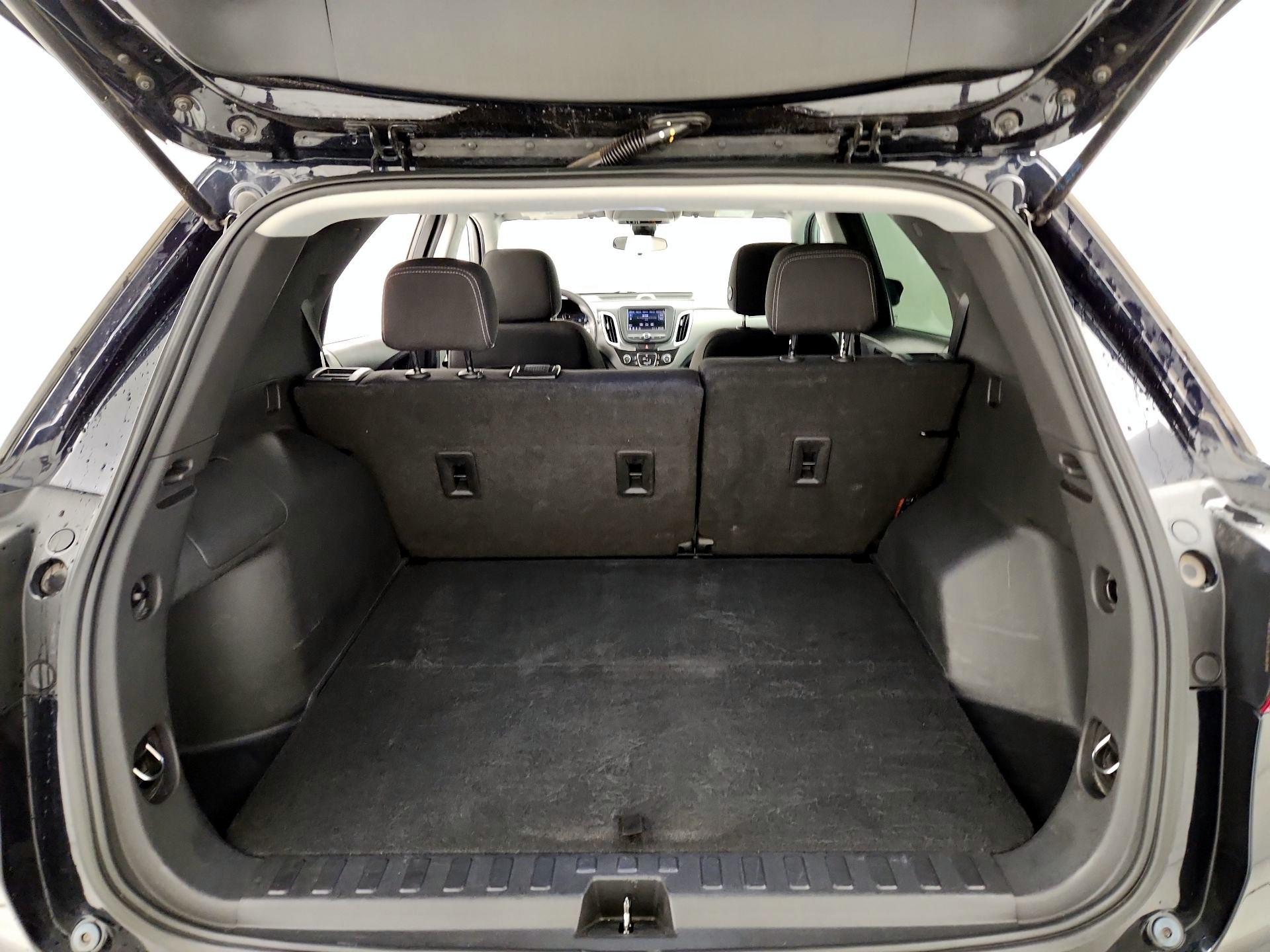 Thumbnail: 2021 Chevrolet Equinox - 20