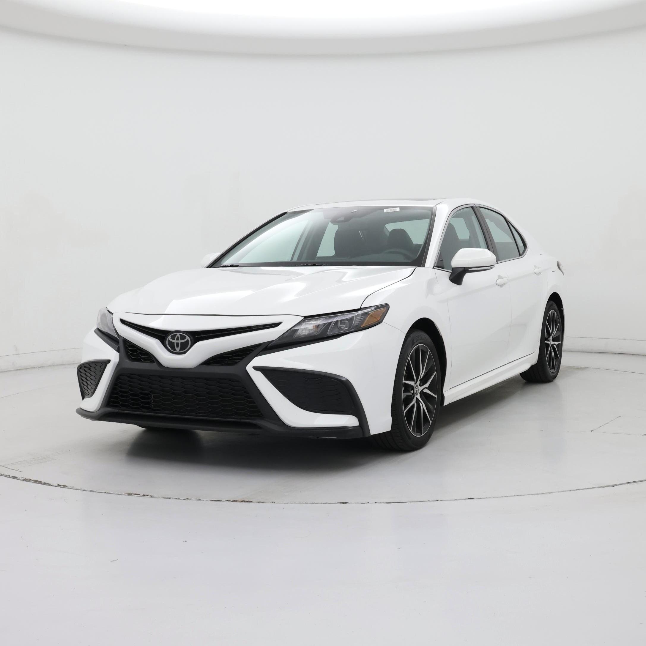 Thumbnail: 2023 Toyota Camry - 4