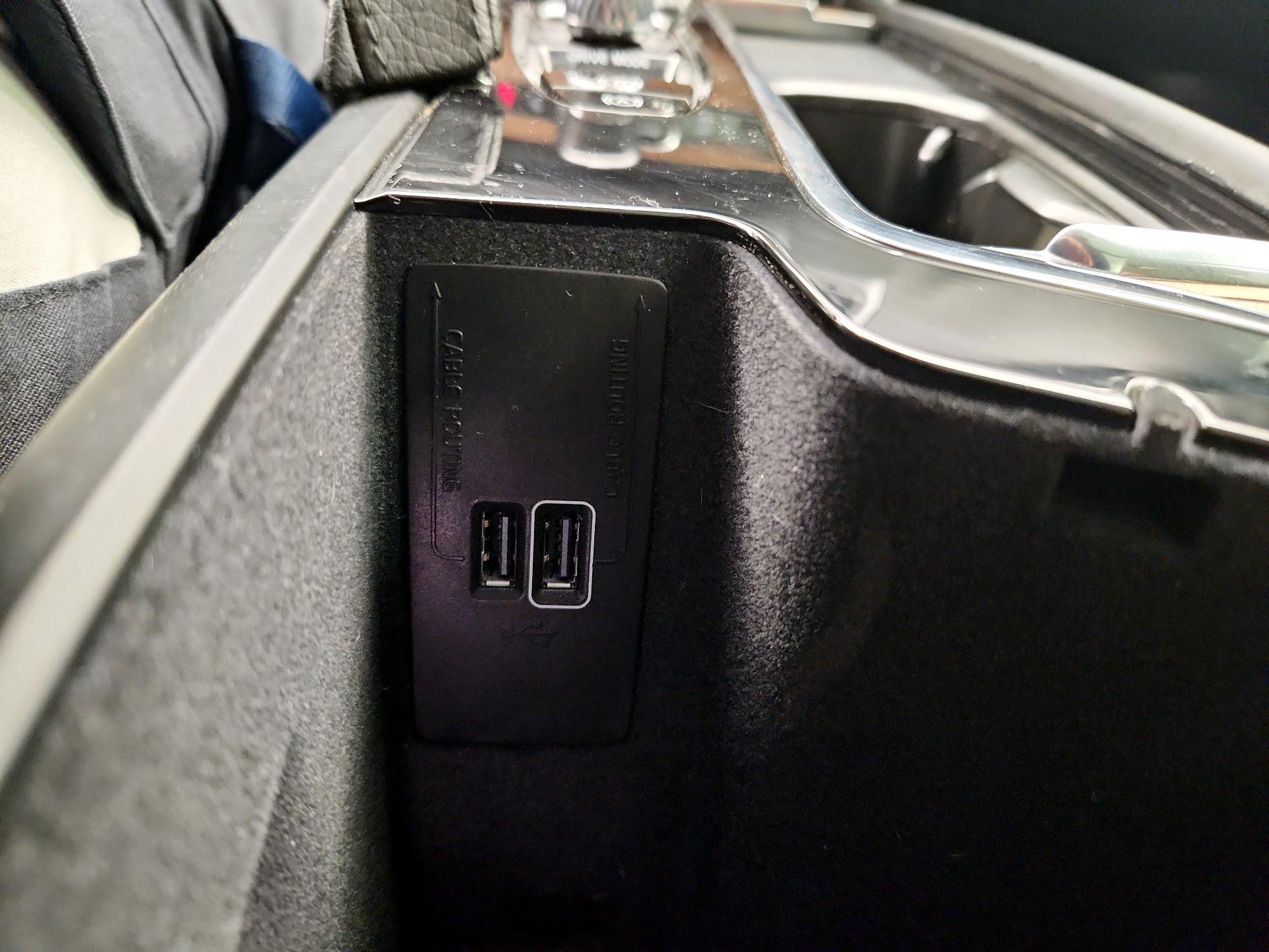 Thumbnail: 2021 Volvo XC90 - 18