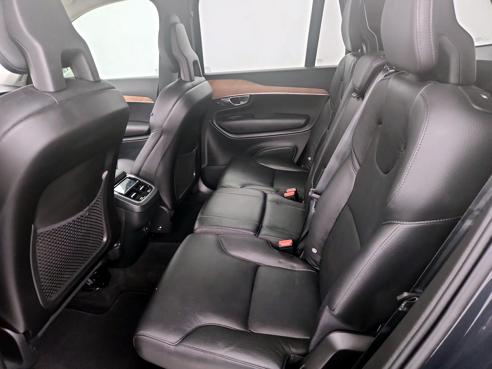 Thumbnail: 2021 Volvo XC90 - 20