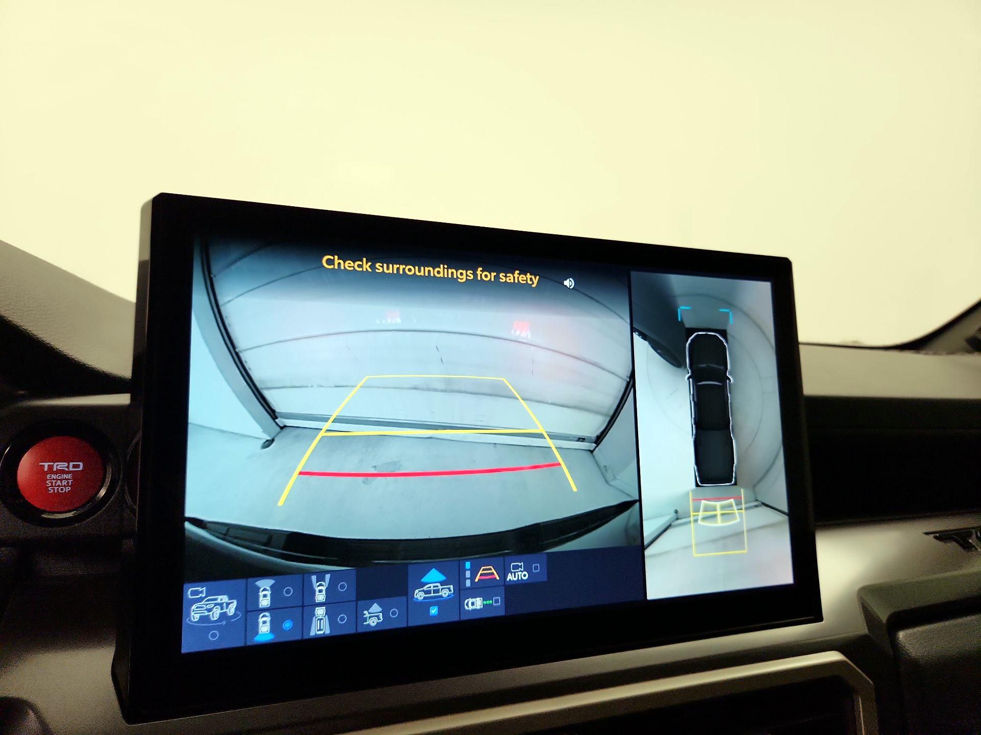 Thumbnail: 2024 Toyota Tacoma - 14