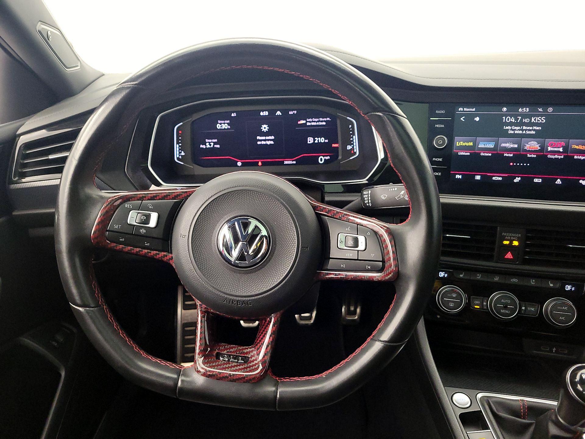 Thumbnail: 2021 Volkswagen Jetta - 10