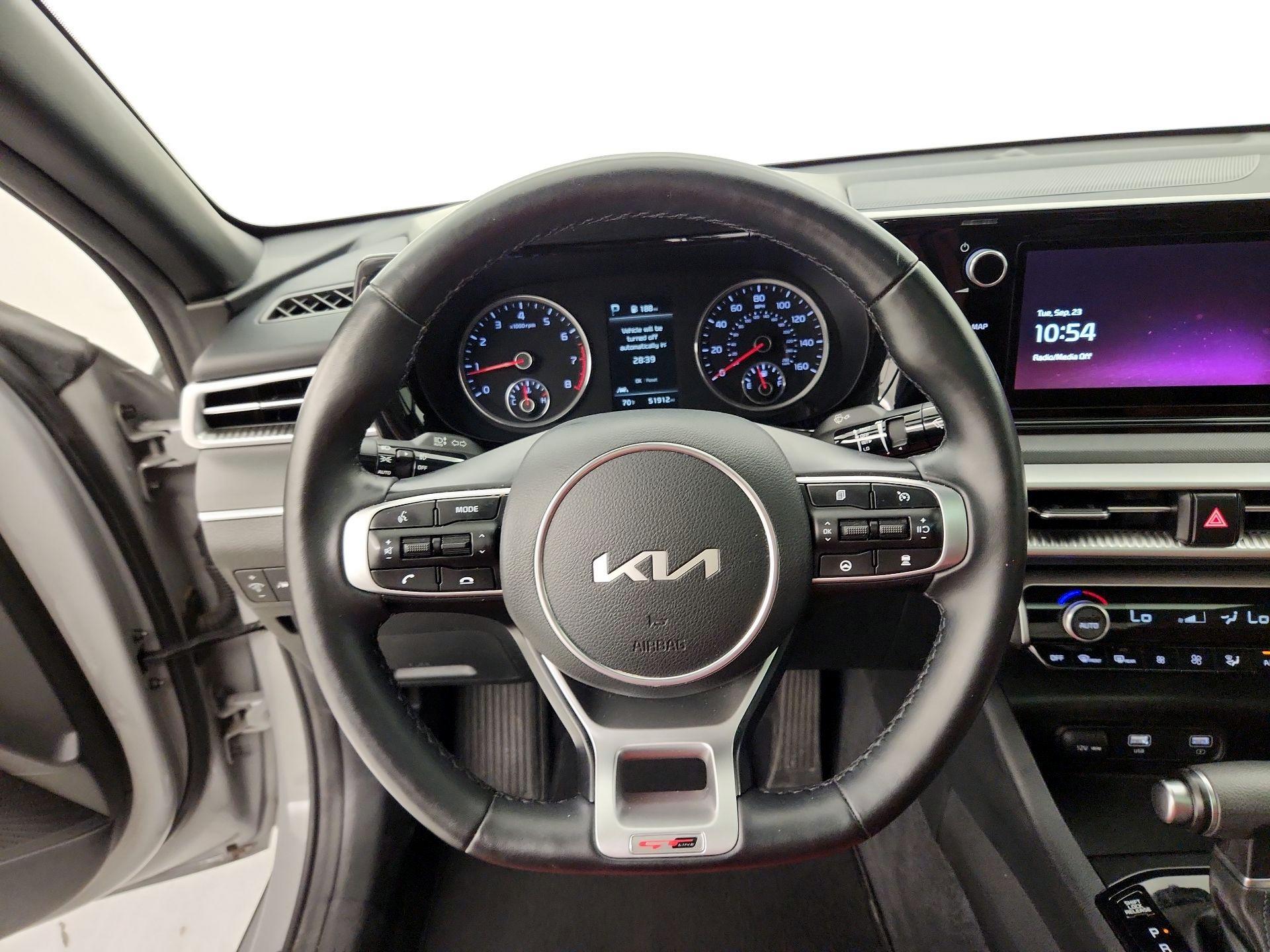 Thumbnail: 2022 Kia K5 - 10