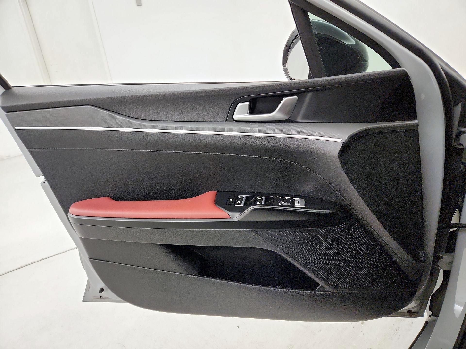 Thumbnail: 2022 Kia K5 - 12
