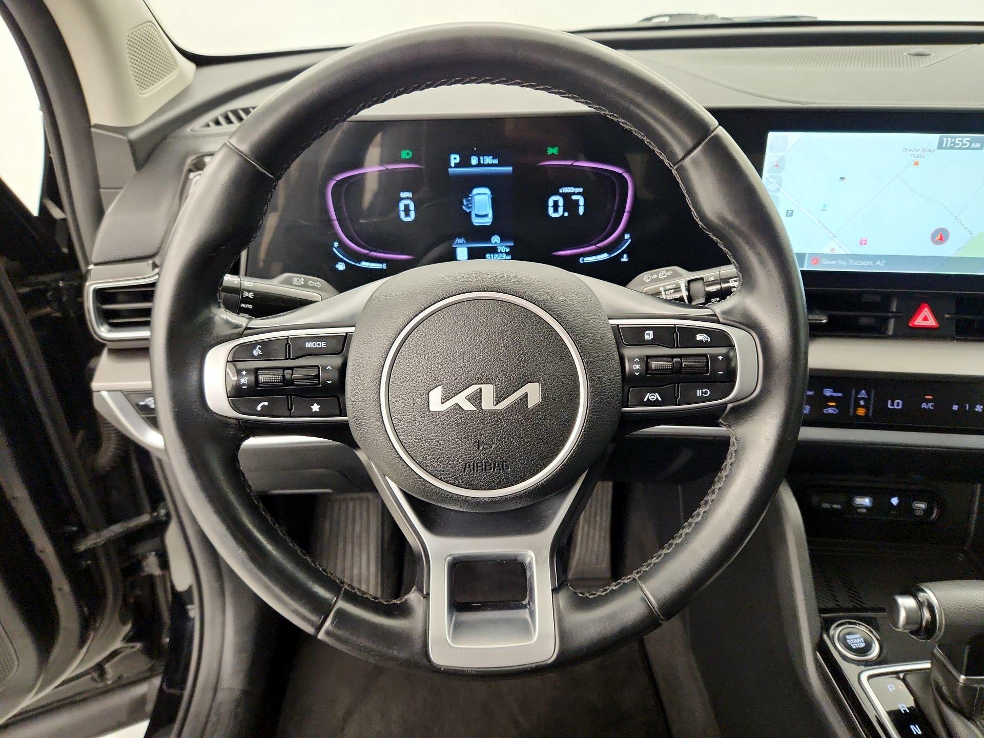 Thumbnail: 2023 Kia Sportage - 10