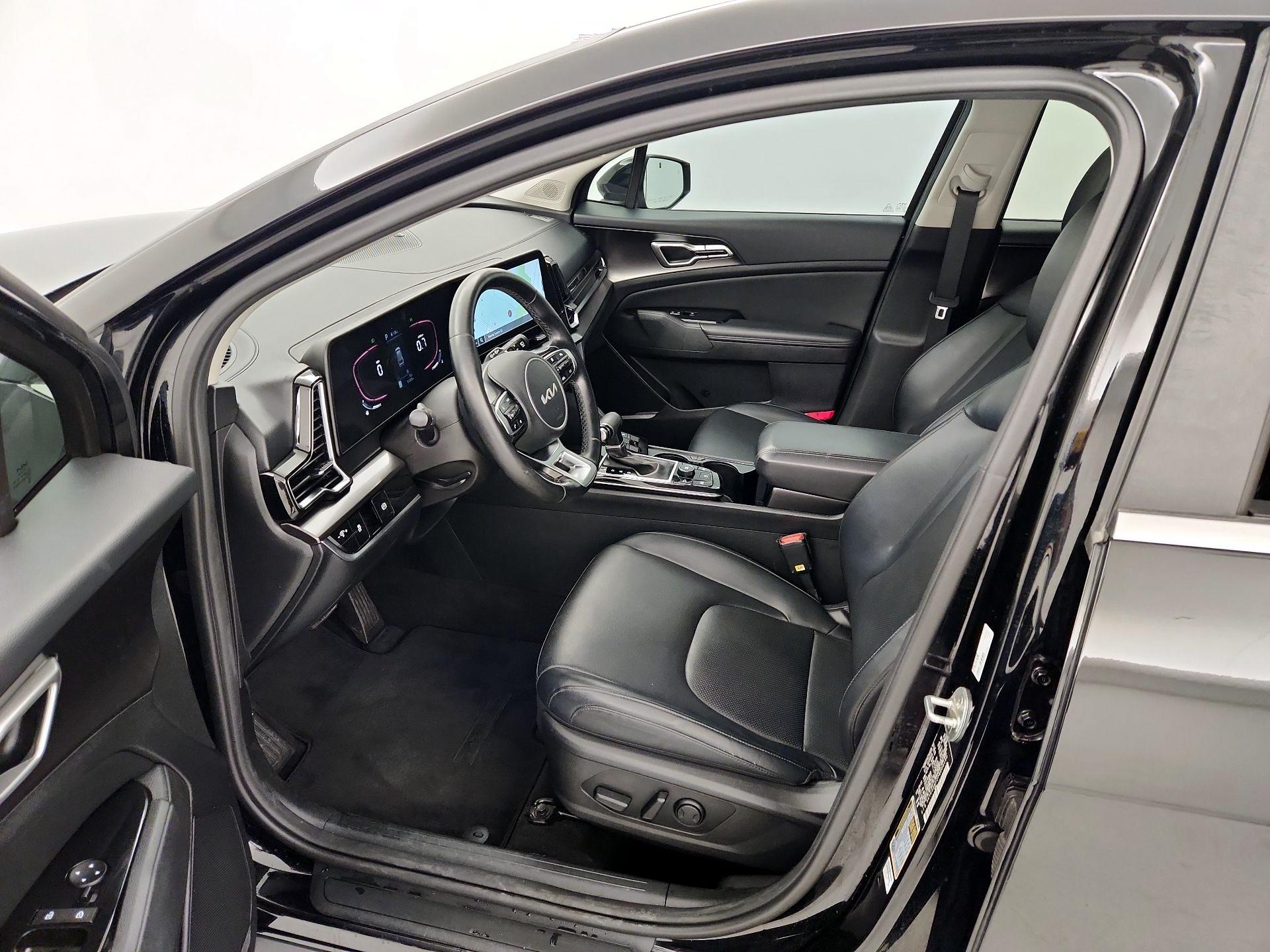Thumbnail: 2023 Kia Sportage - 11
