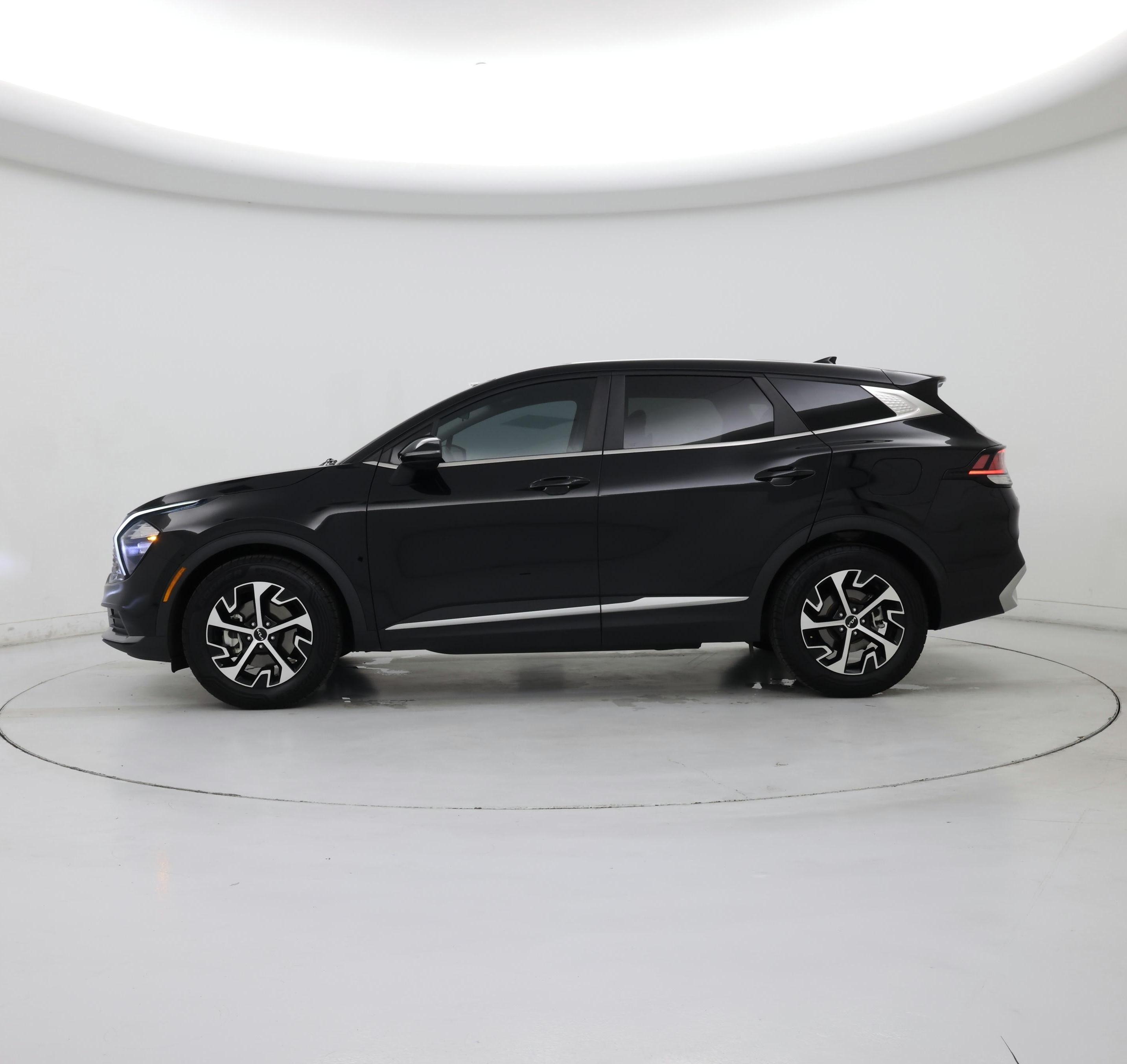 Thumbnail: 2023 Kia Sportage - 3