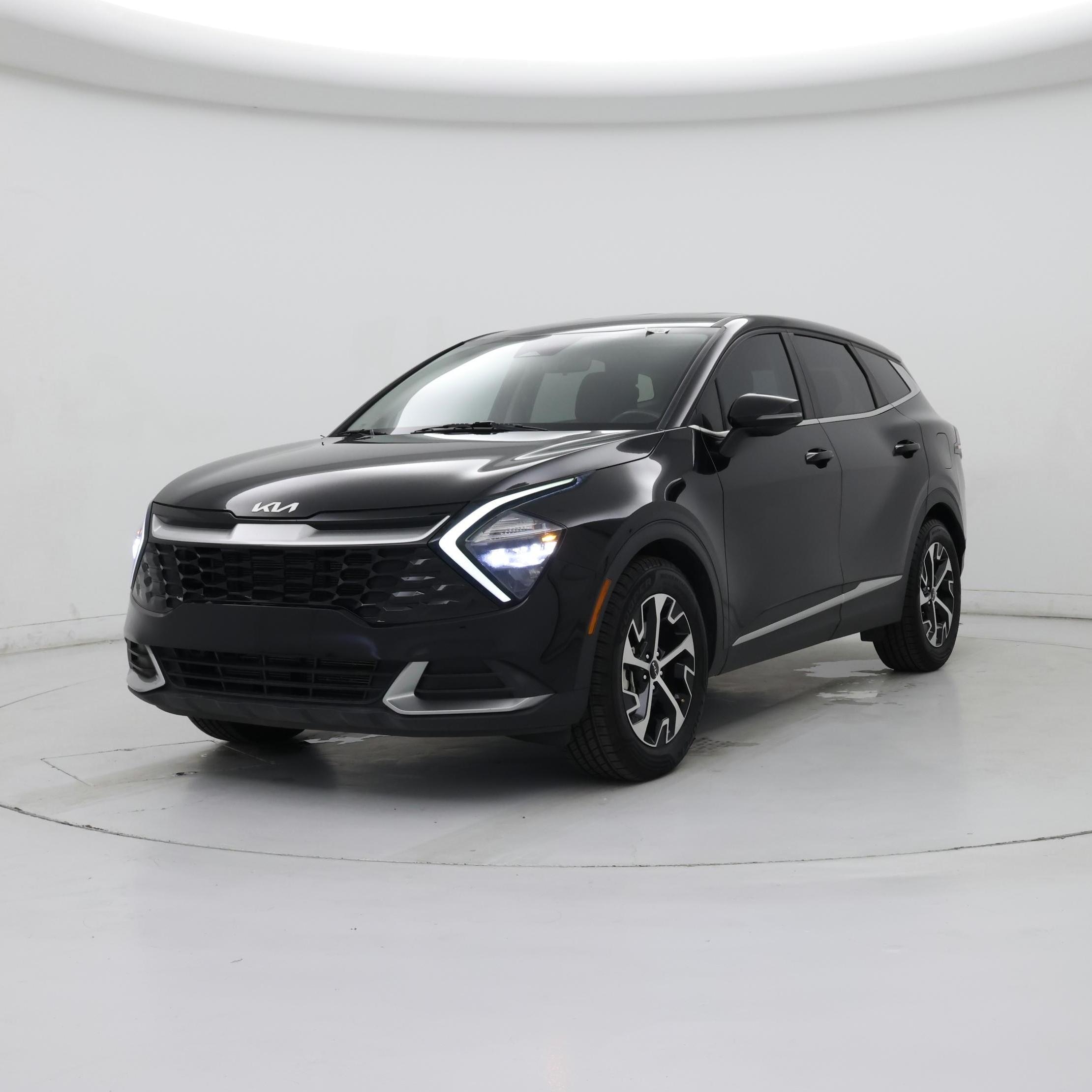 Thumbnail: 2023 Kia Sportage - 4