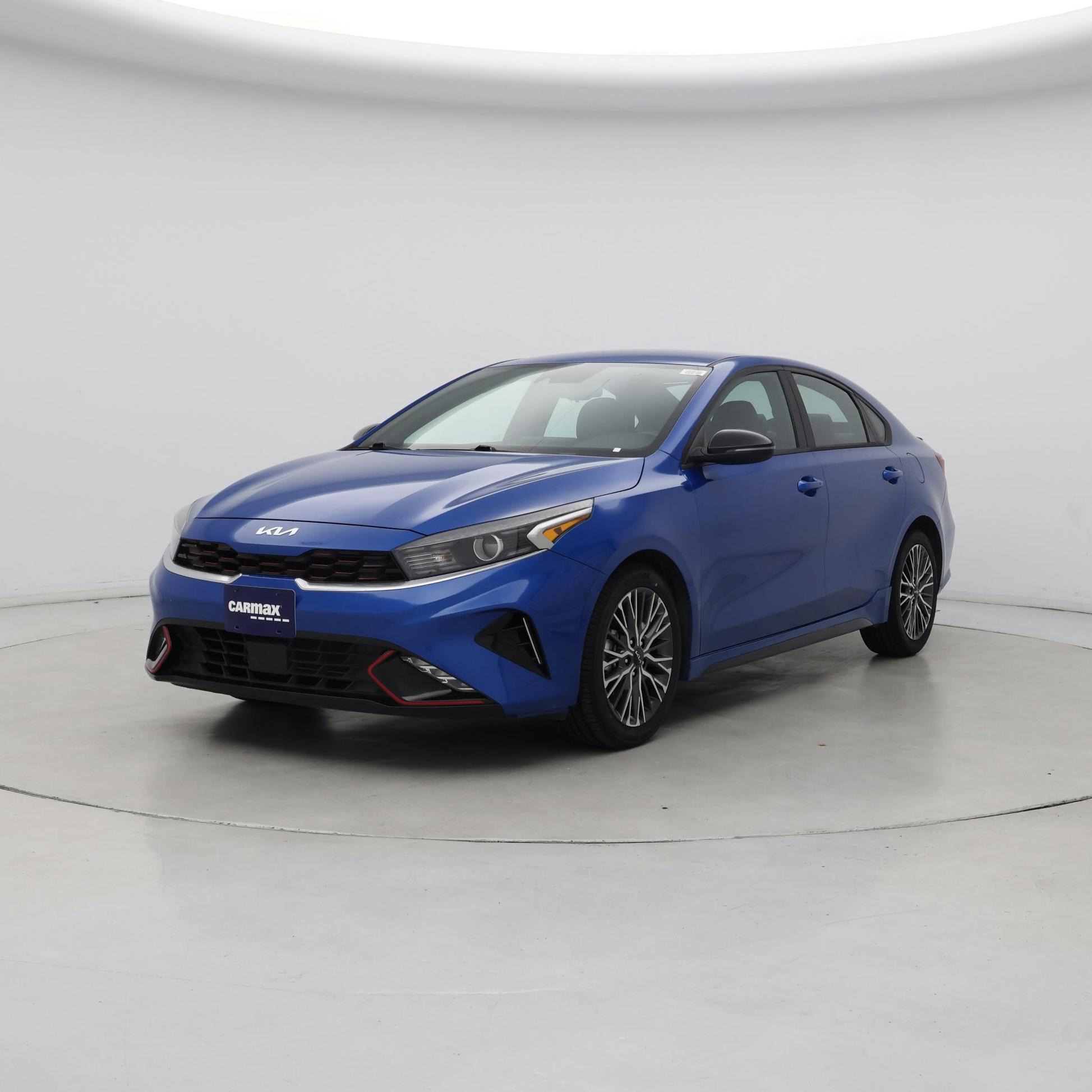 Thumbnail: 2023 Kia Forte - 4