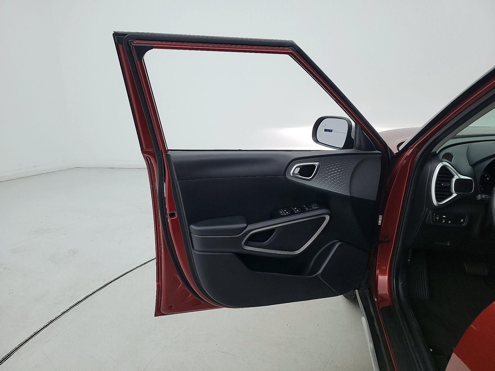 Thumbnail: 2021 Kia Soul - 12