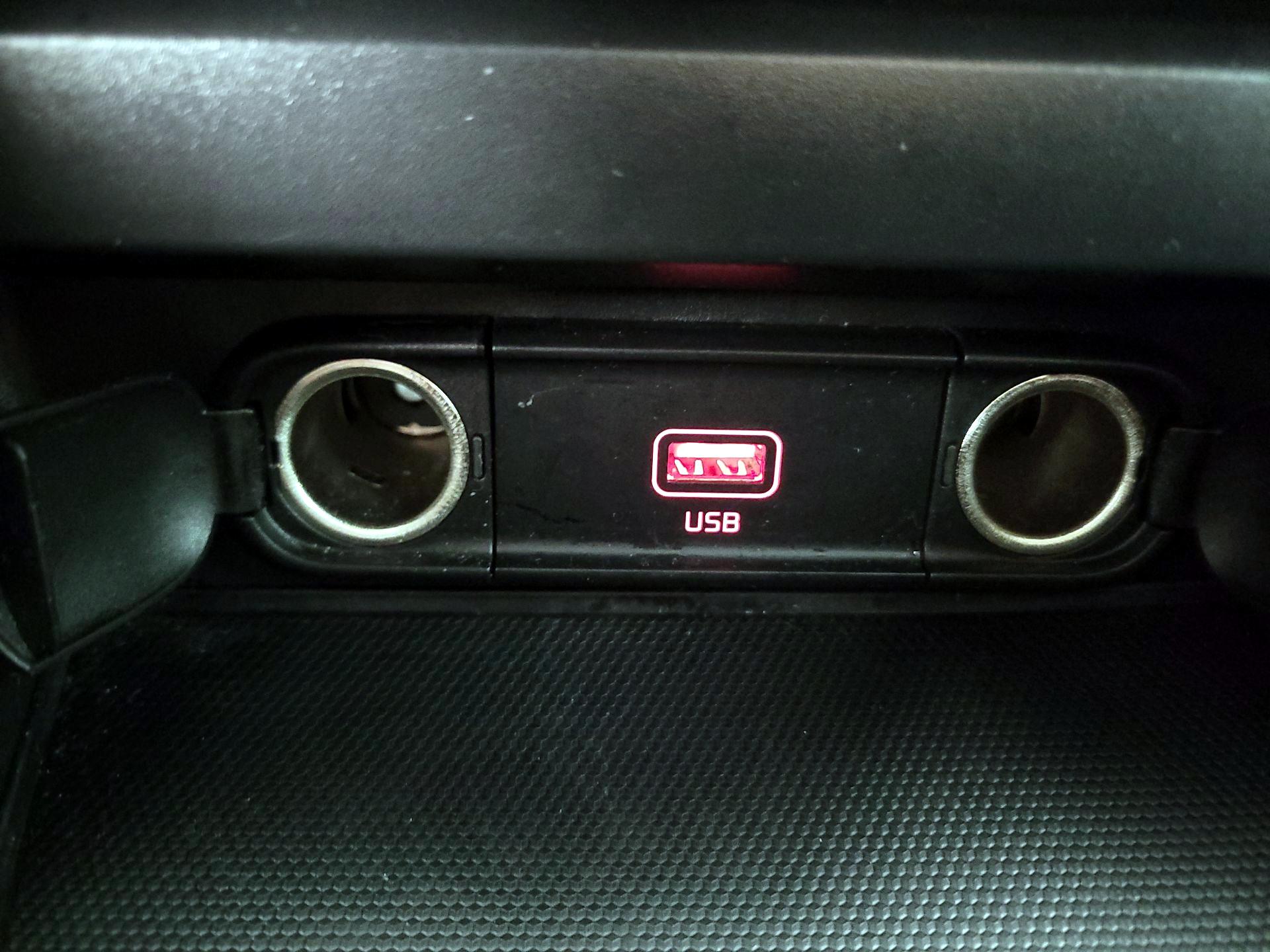 Thumbnail: 2021 Kia Soul - 18