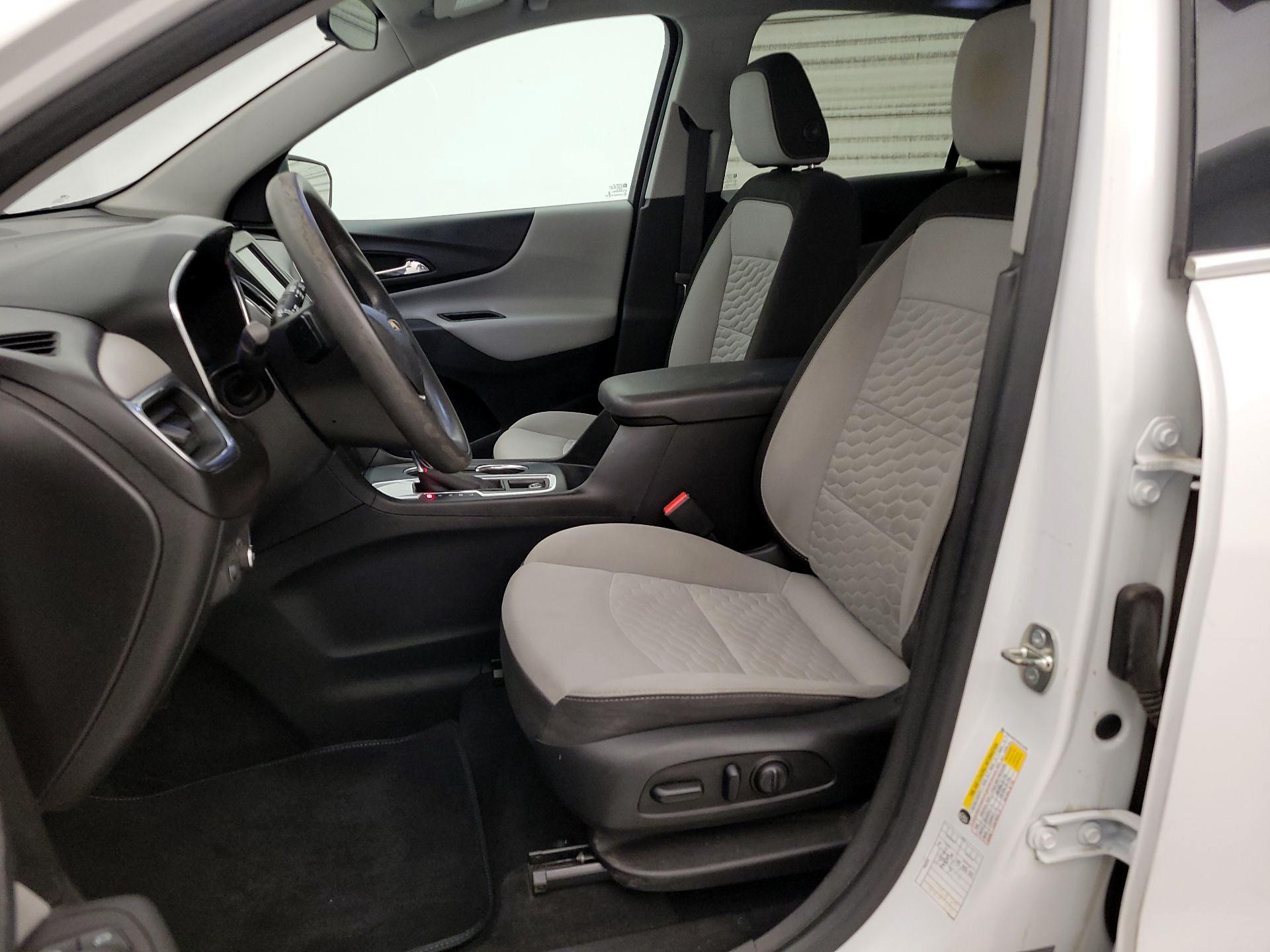 Thumbnail: 2019 Chevrolet Equinox - 11