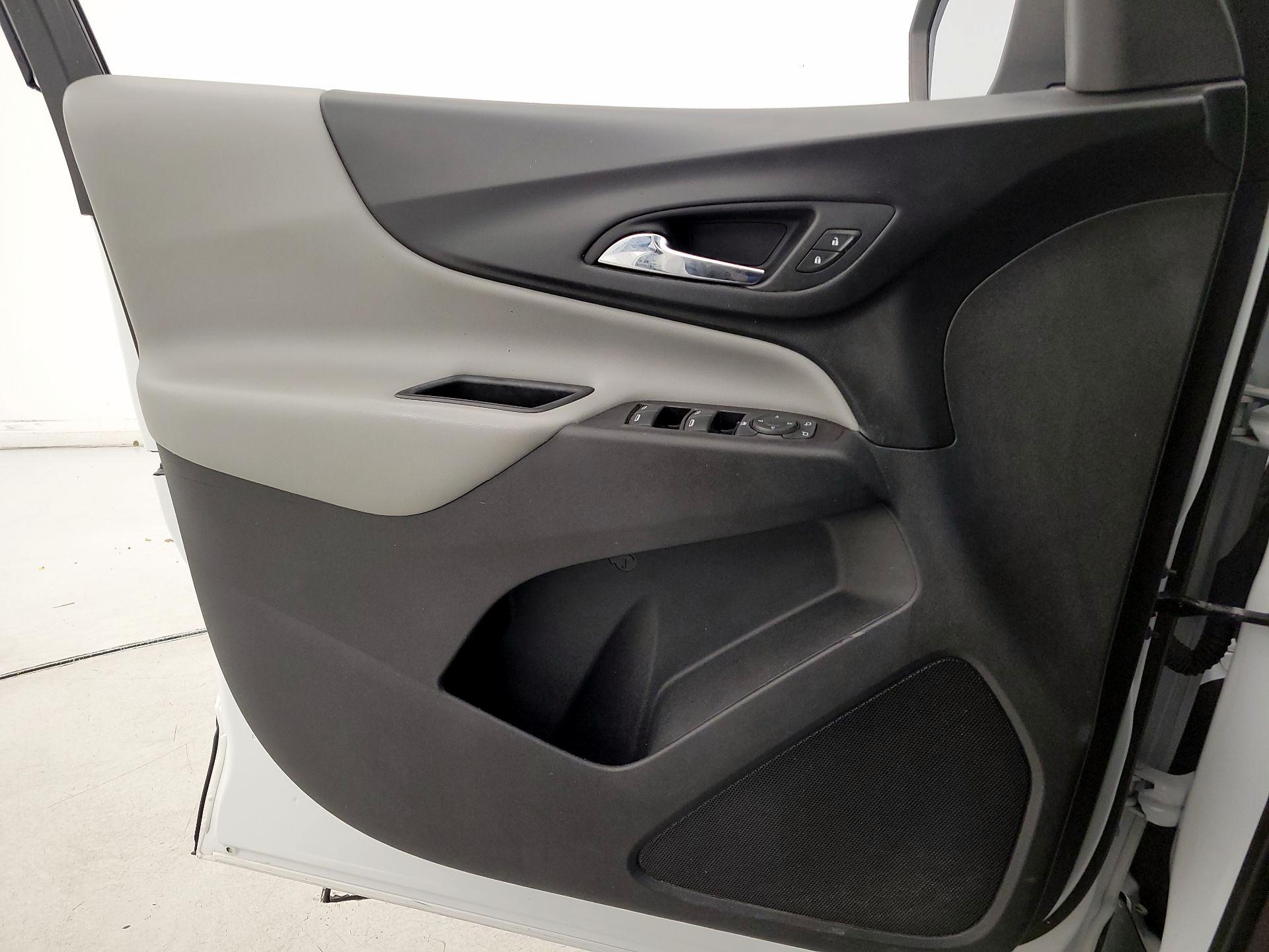 Thumbnail: 2019 Chevrolet Equinox - 12