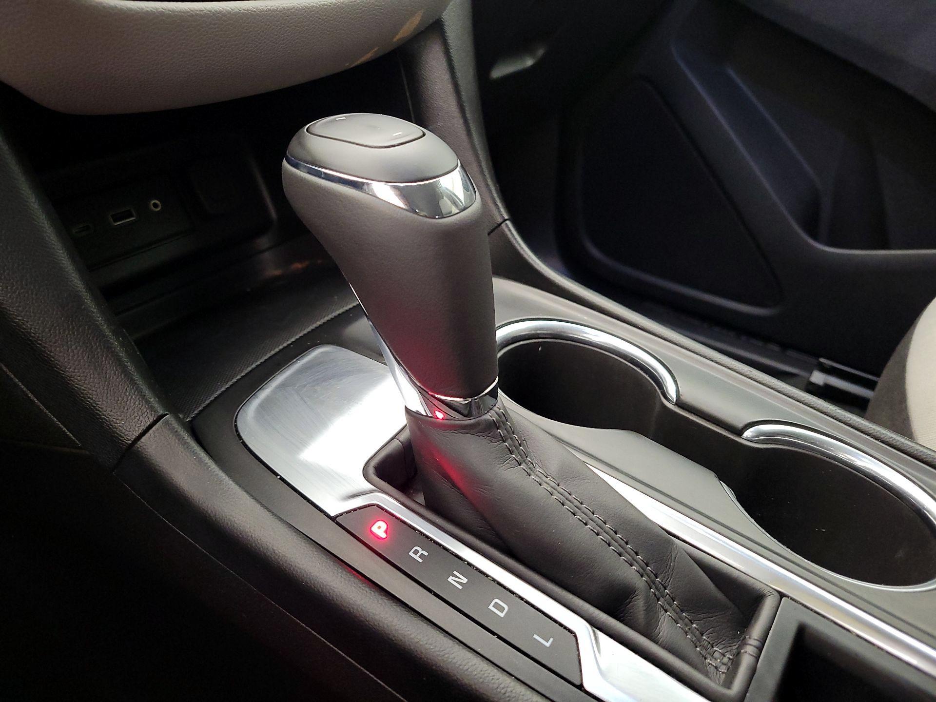Thumbnail: 2019 Chevrolet Equinox - 17