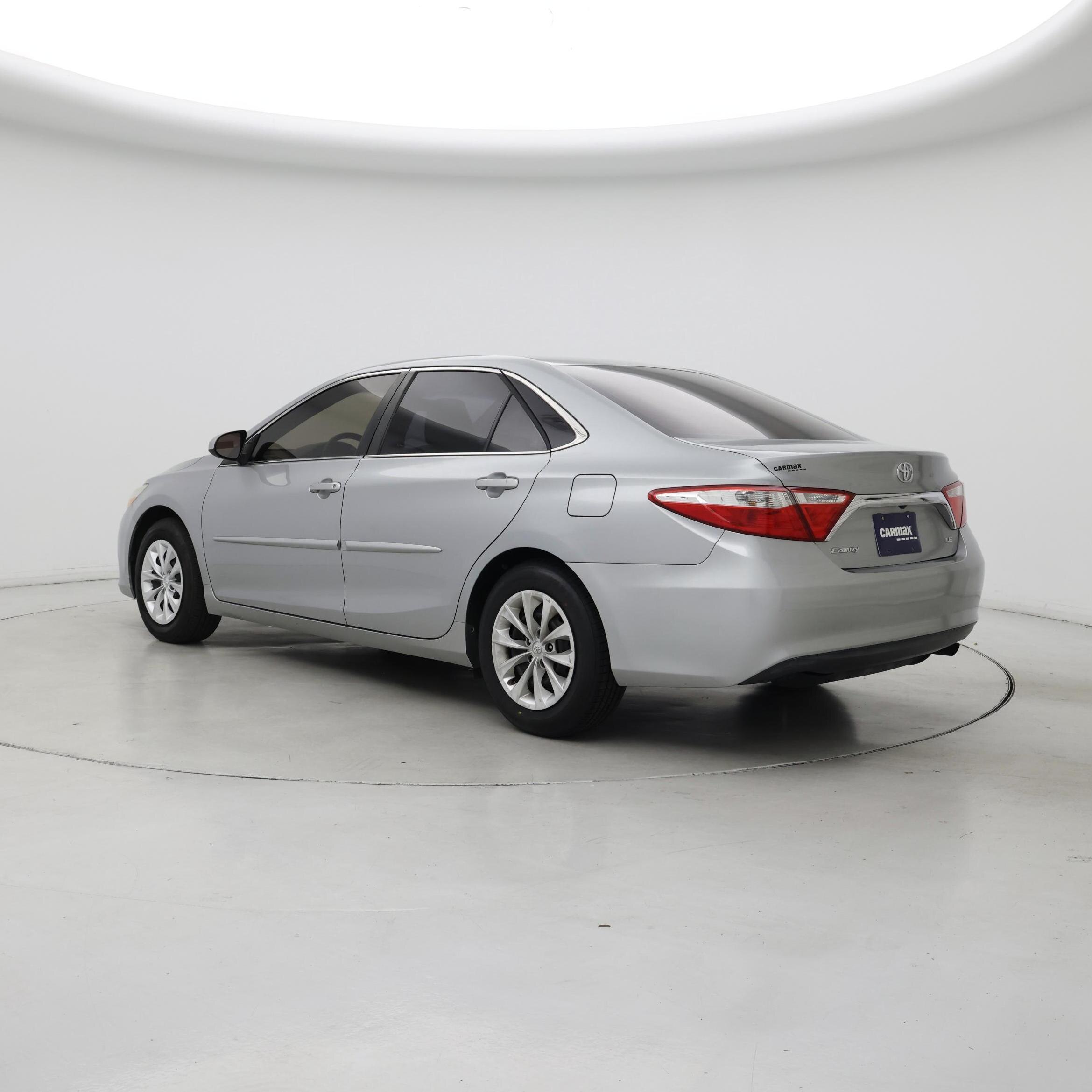 Thumbnail: 2015 Toyota Camry - 2