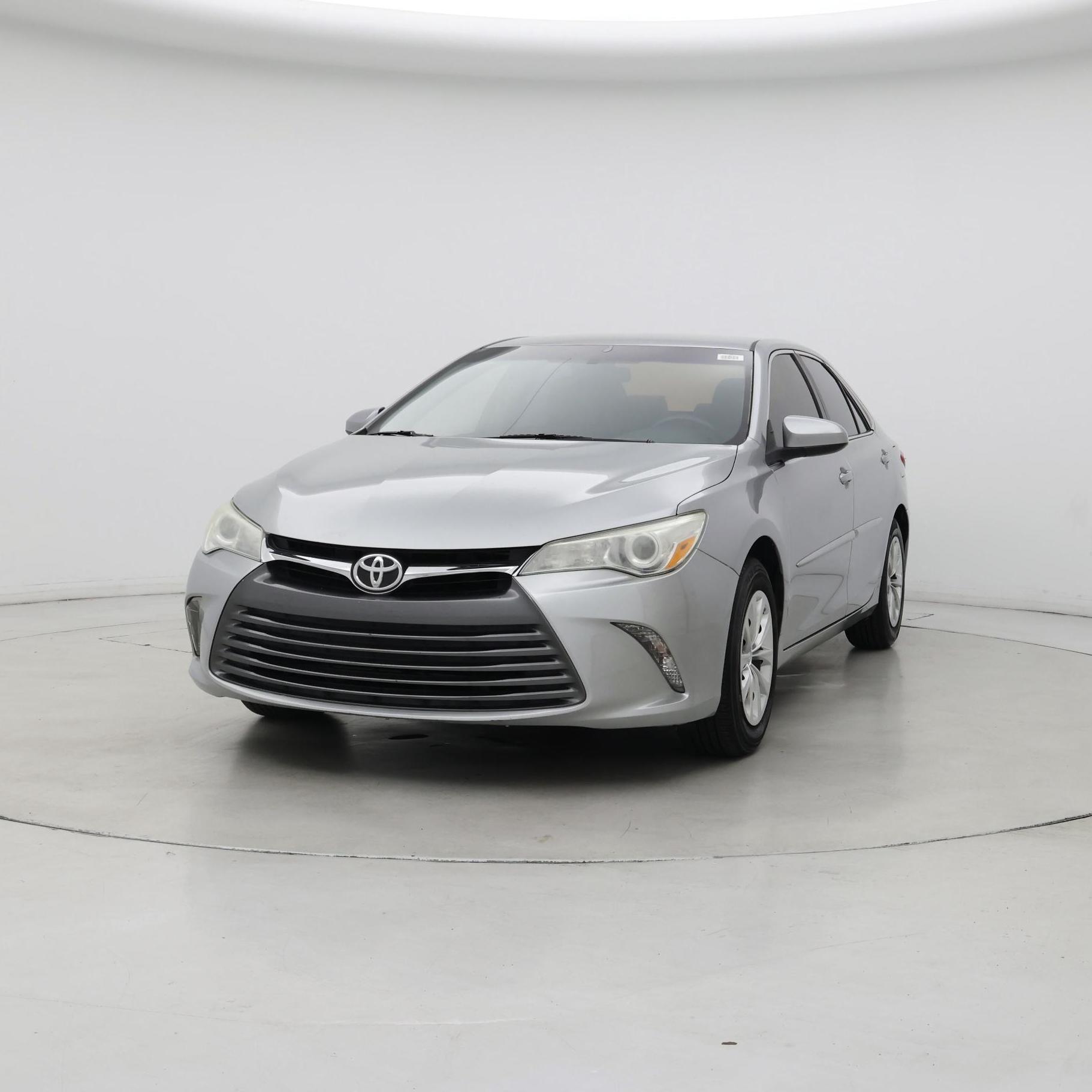 Thumbnail: 2015 Toyota Camry - 4