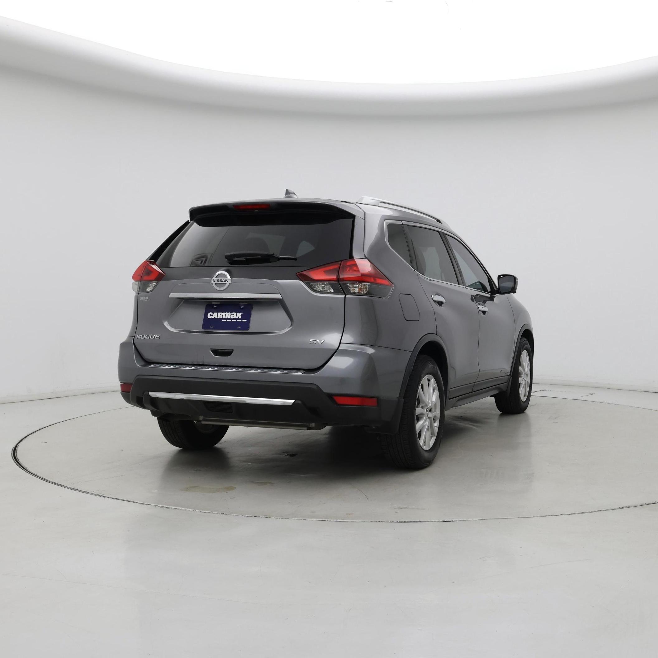 Thumbnail: 2017 Nissan Rogue - 8