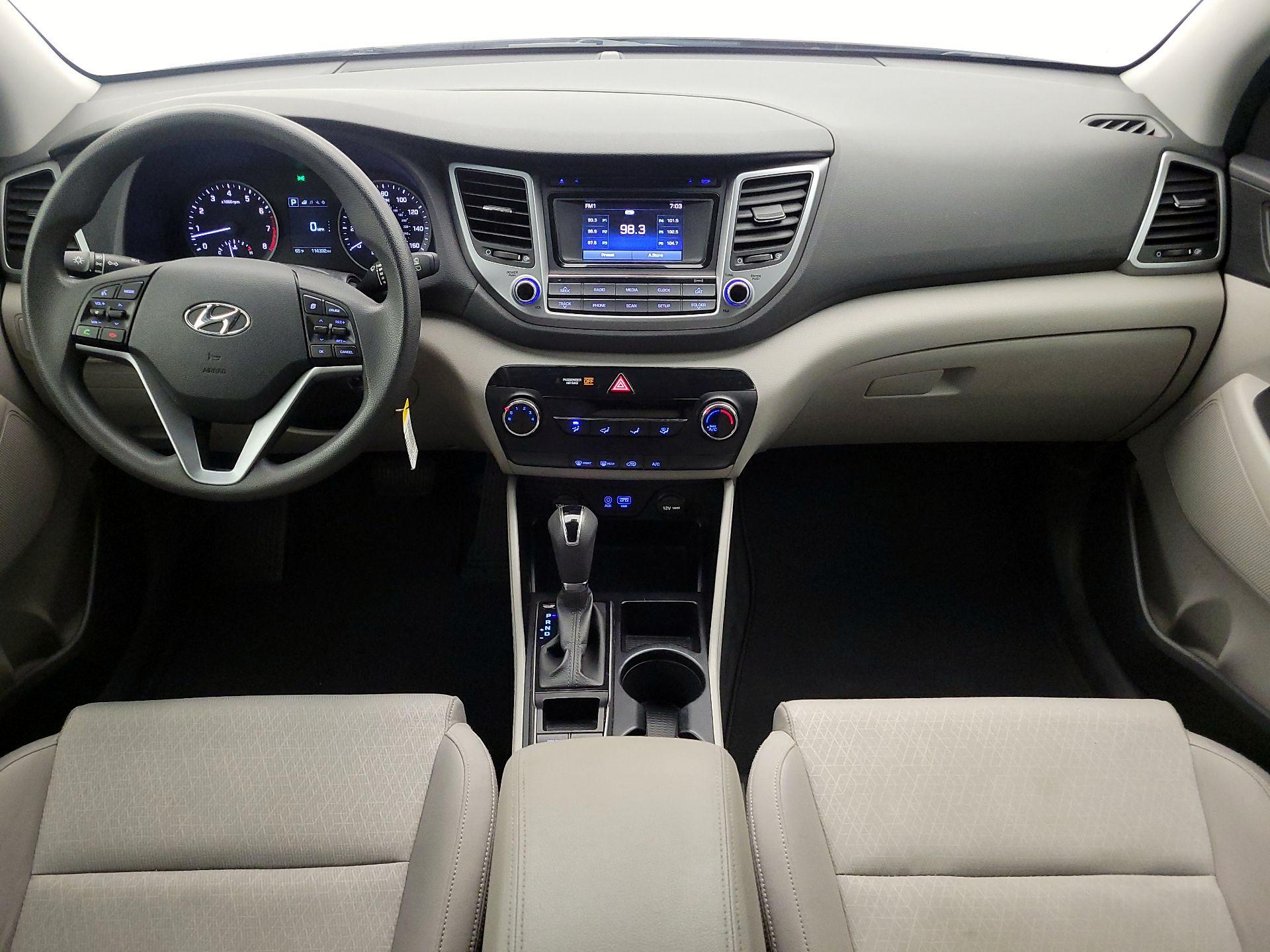 Thumbnail: 2016 Hyundai Tucson - 9