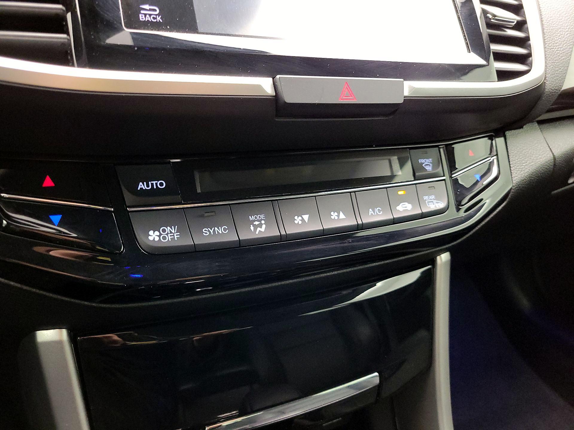 Thumbnail: 2017 Honda Accord - 16