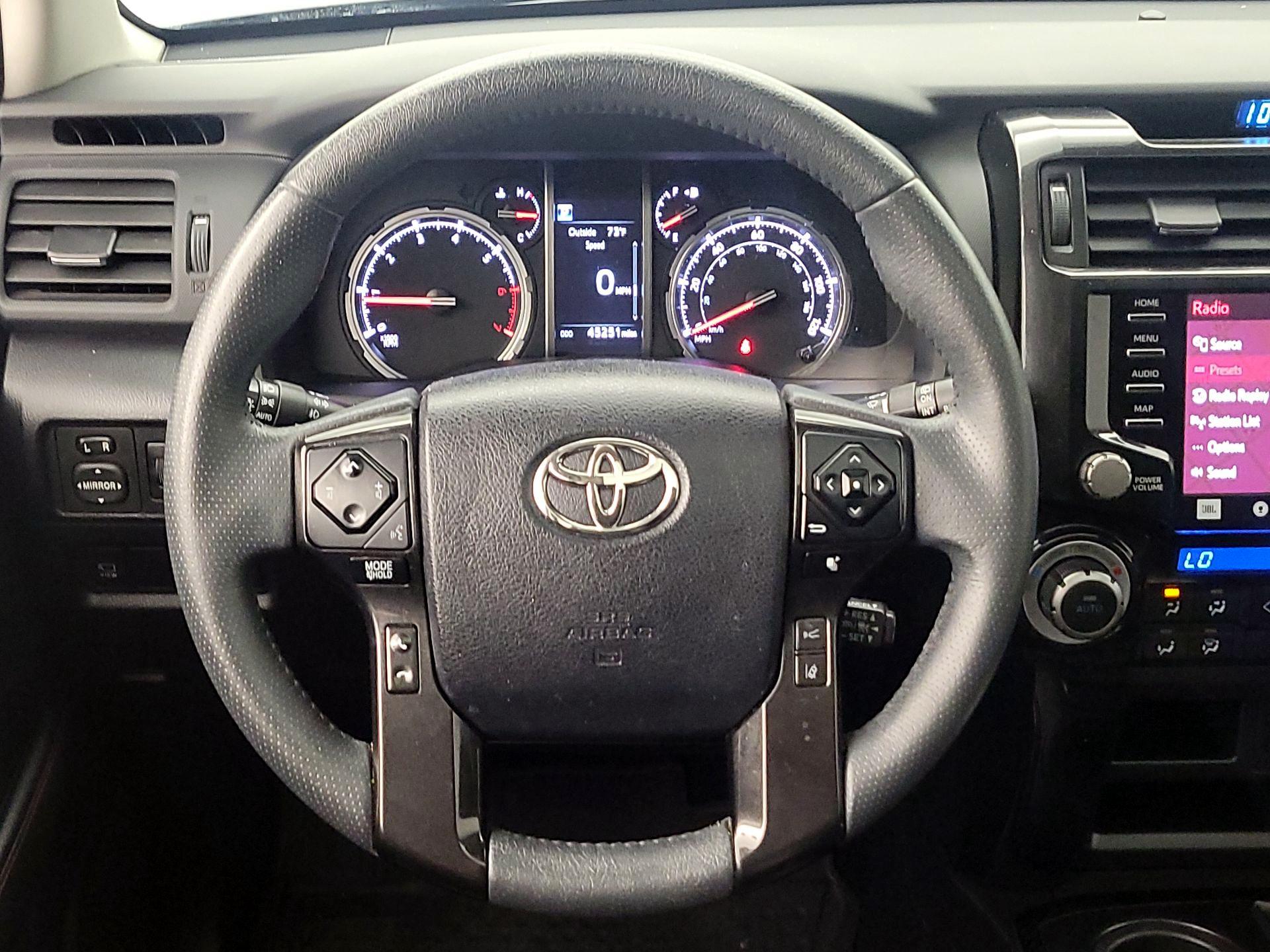 Thumbnail: 2022 Toyota 4Runner - 10