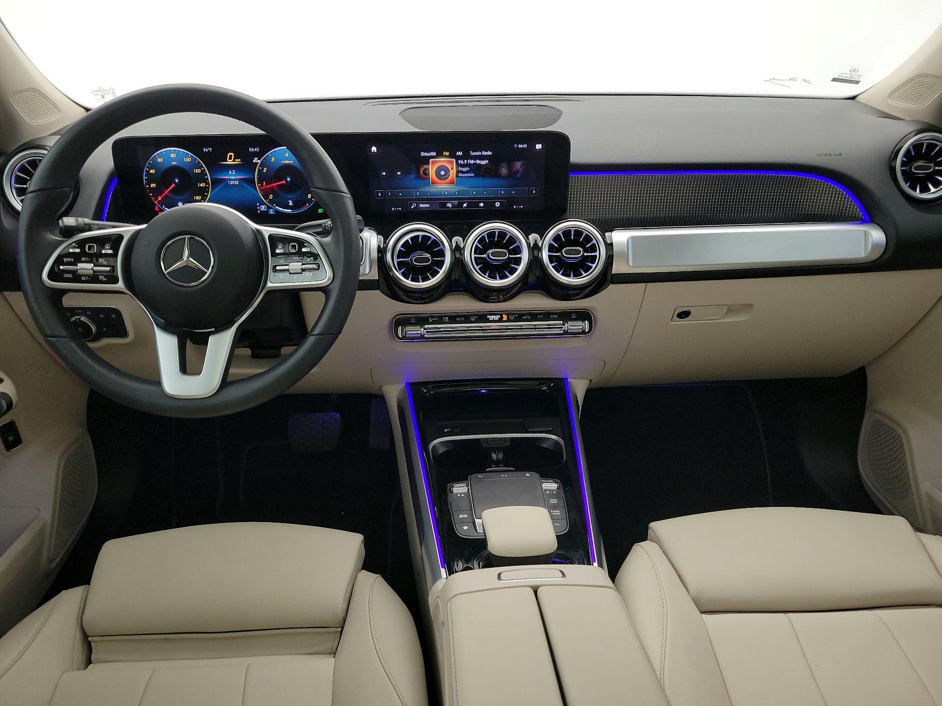 Thumbnail: 2023 Mercedes-Benz GLB - 9
