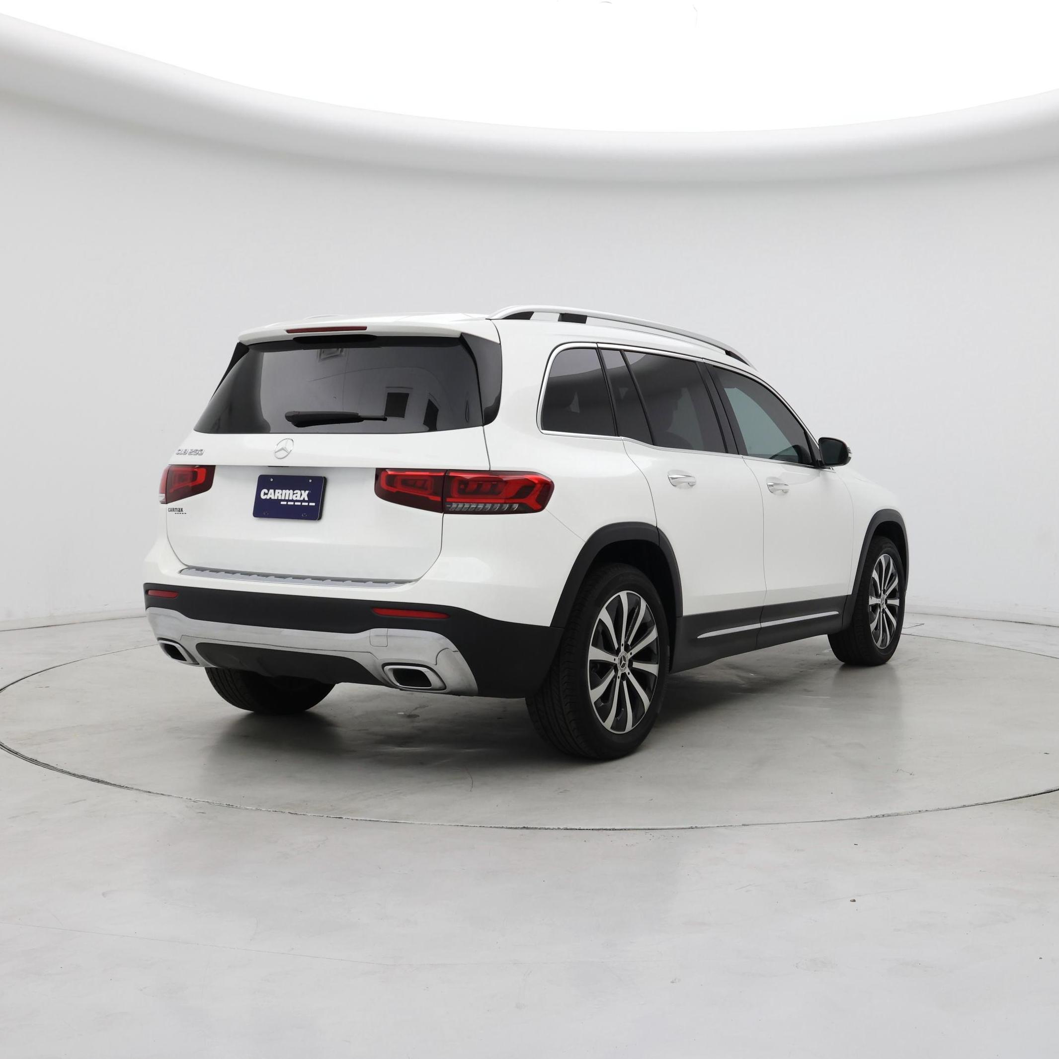 Thumbnail: 2023 Mercedes-Benz GLB - 8