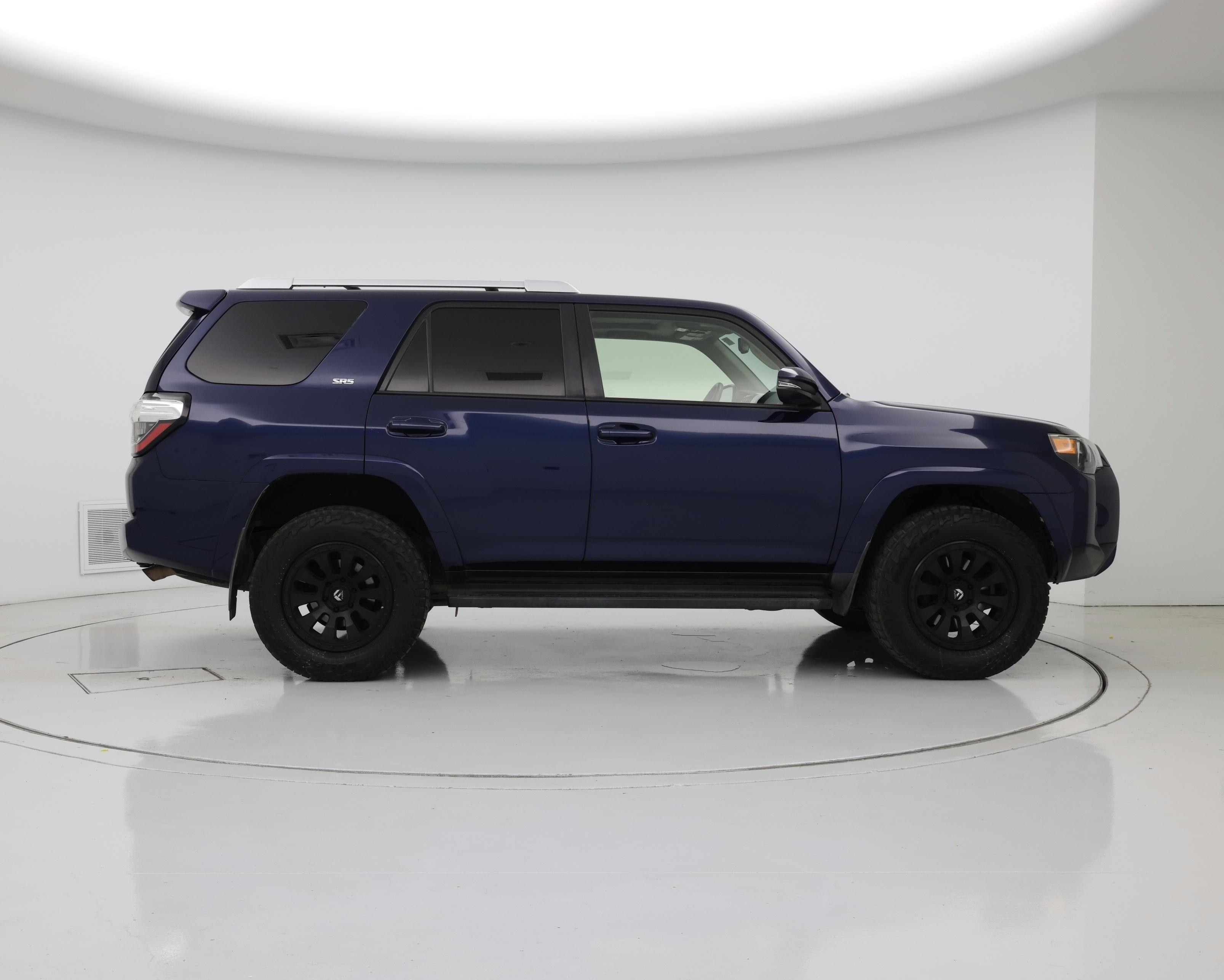 Thumbnail: 2018 Toyota 4Runner - 7