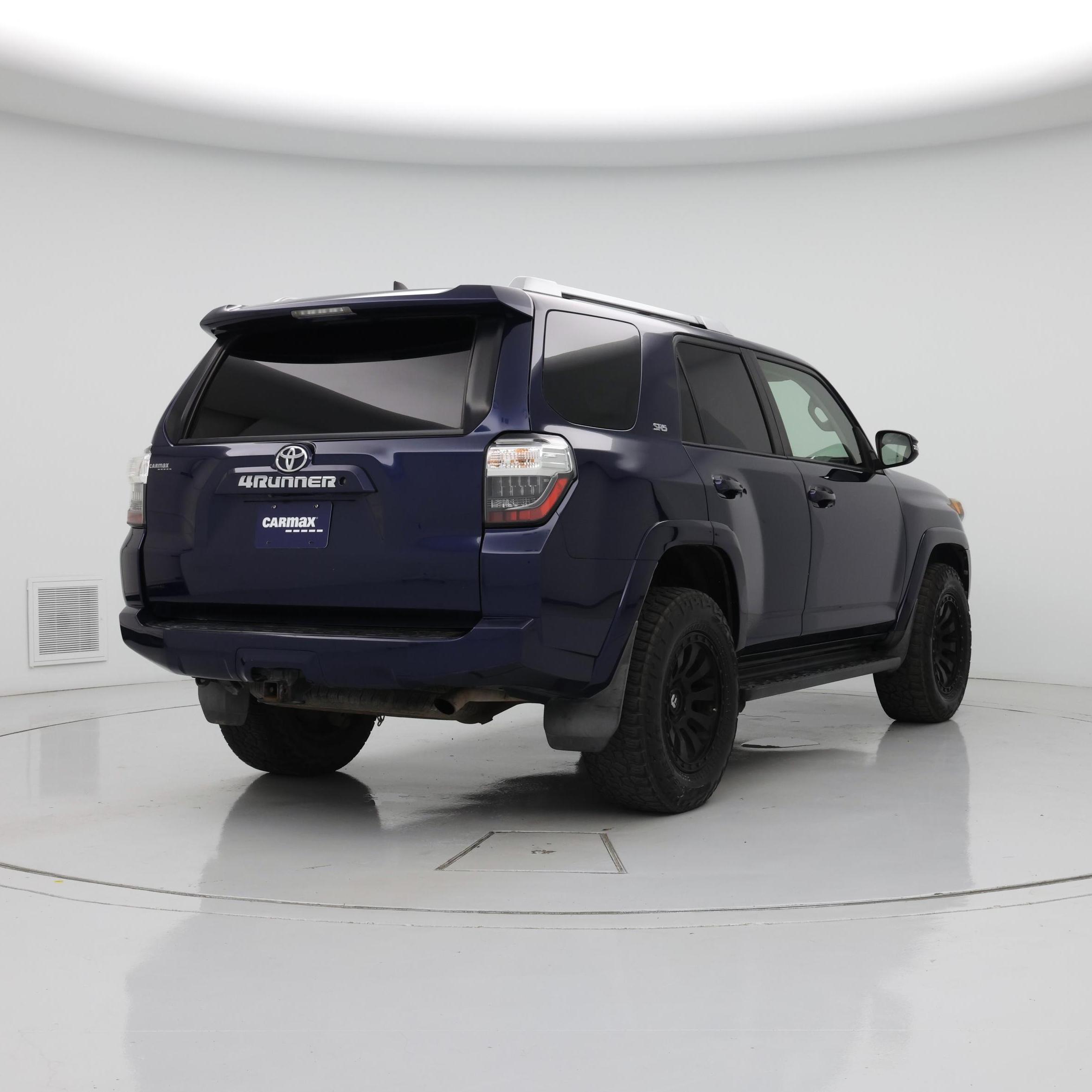 Thumbnail: 2018 Toyota 4Runner - 8