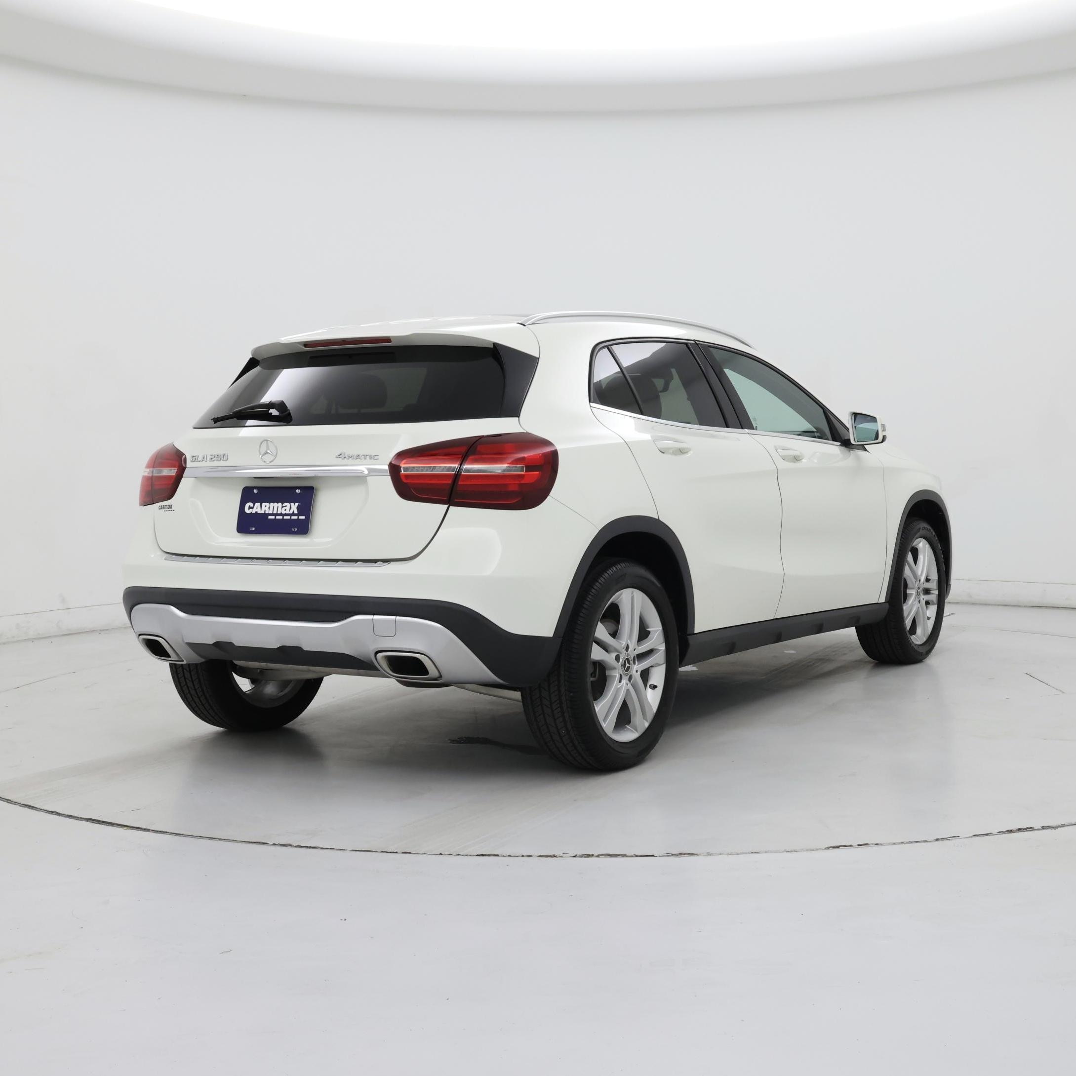Thumbnail: 2018 Mercedes-Benz GLA - 8