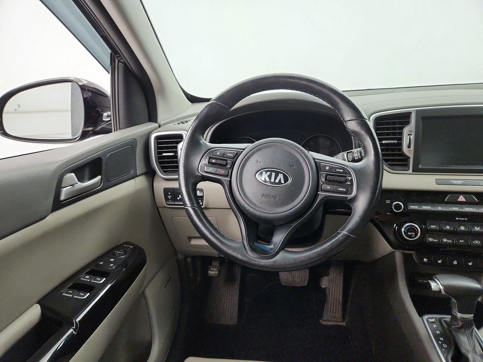 Thumbnail: 2018 Kia Sportage - 10