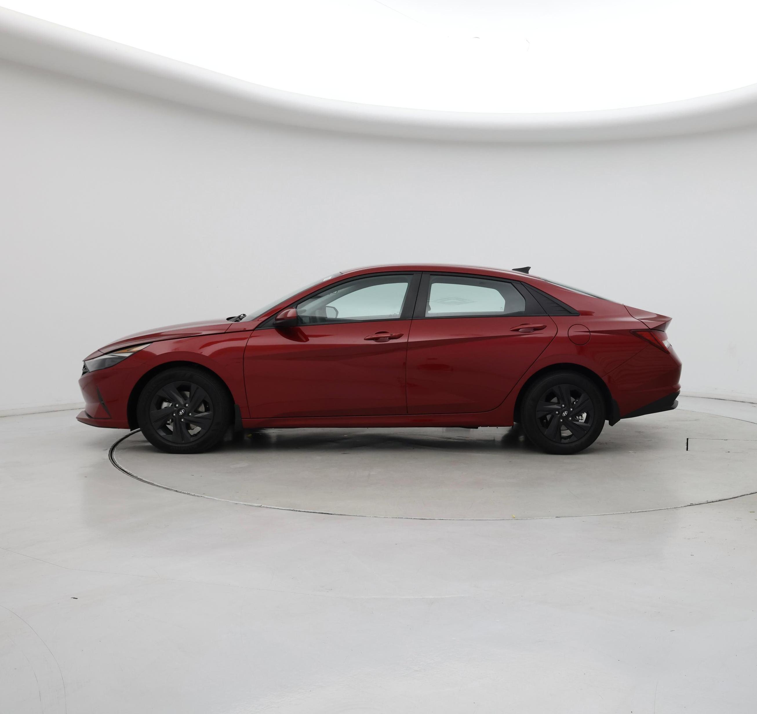 Thumbnail: 2023 Hyundai Elantra - 3