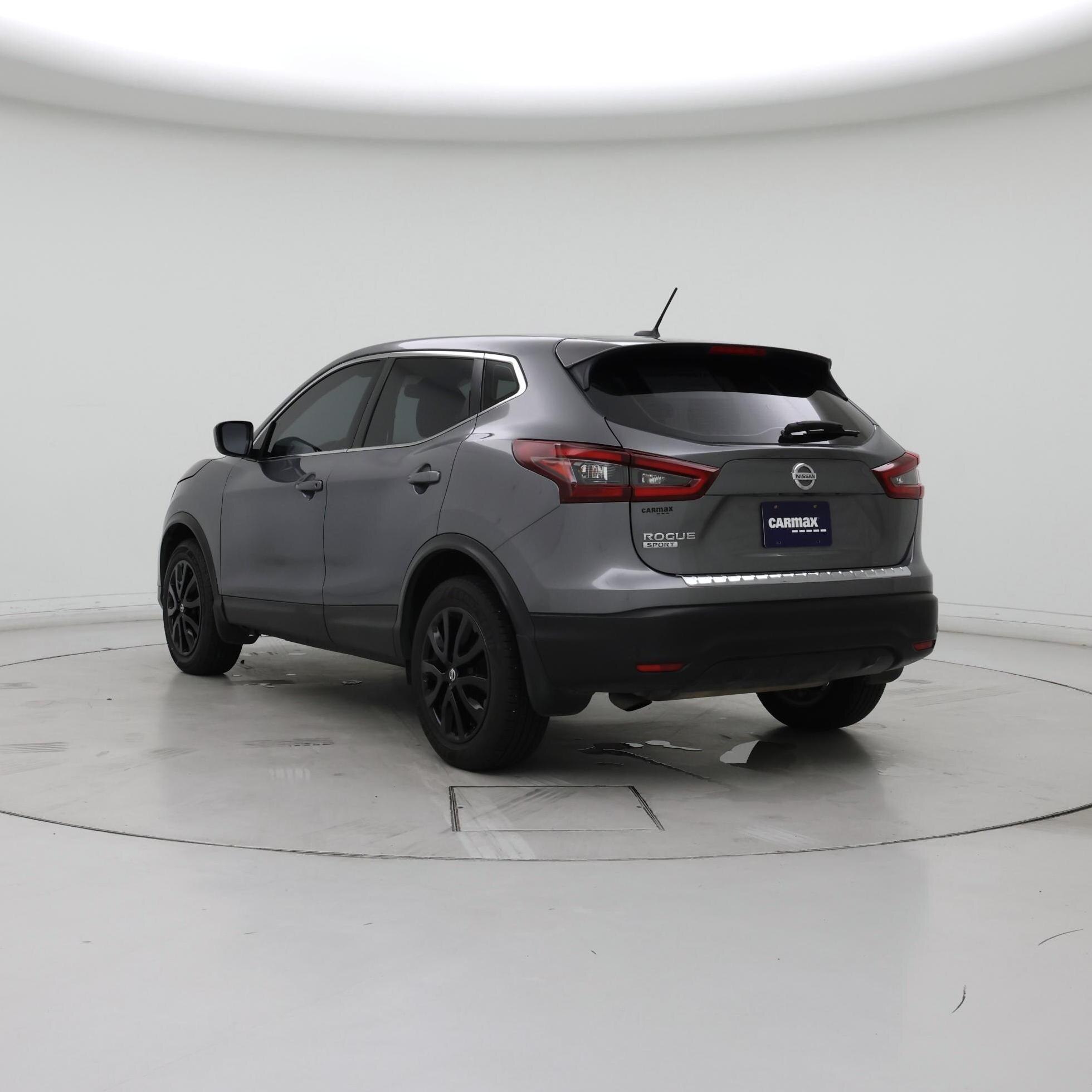 Thumbnail: 2021 Nissan Rogue Sport - 2