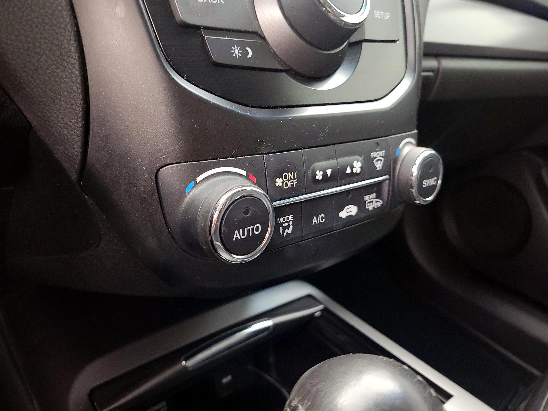 Thumbnail: 2015 Acura RDX - 16