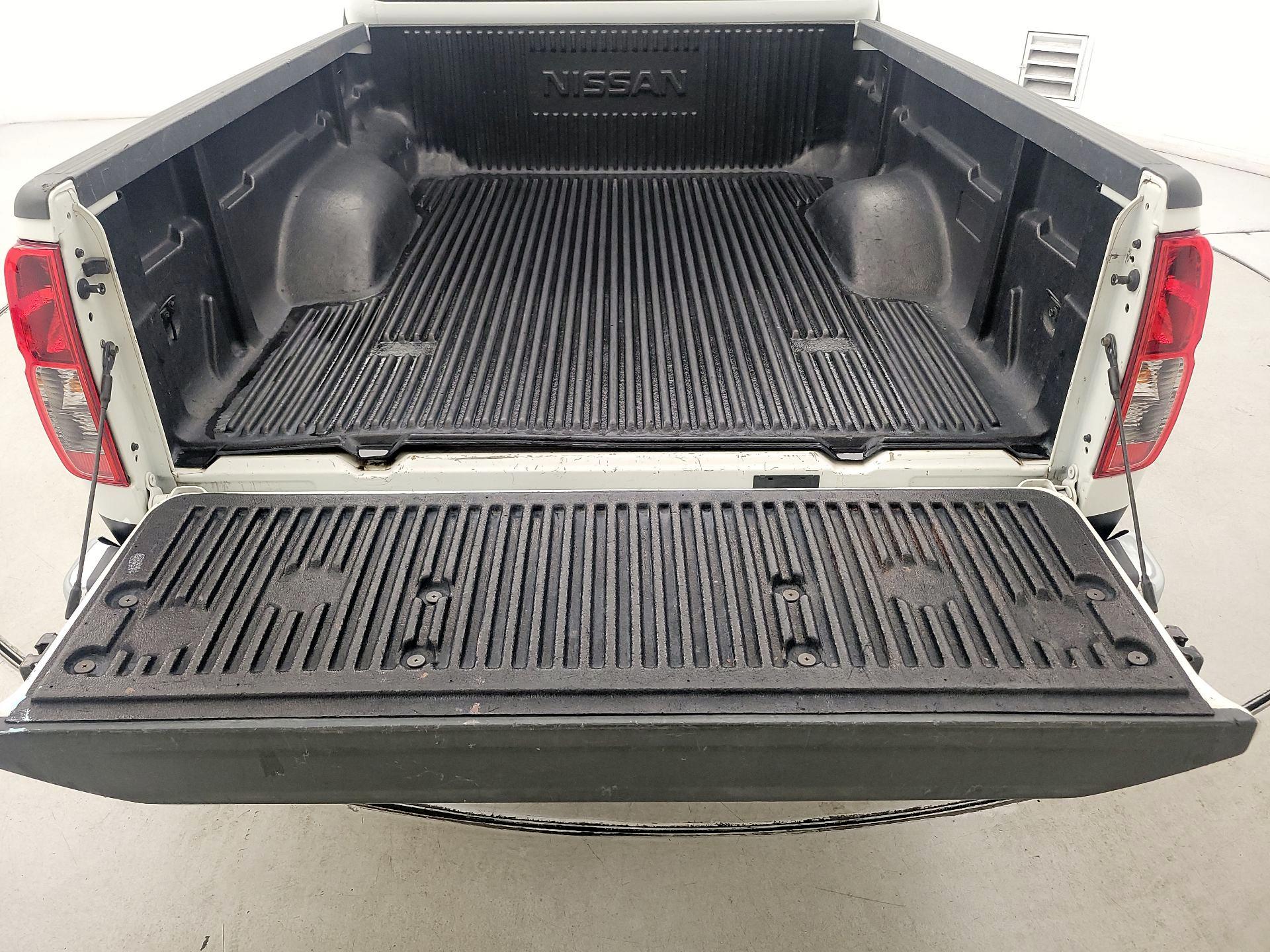 Thumbnail: 2014 Nissan Frontier - 19