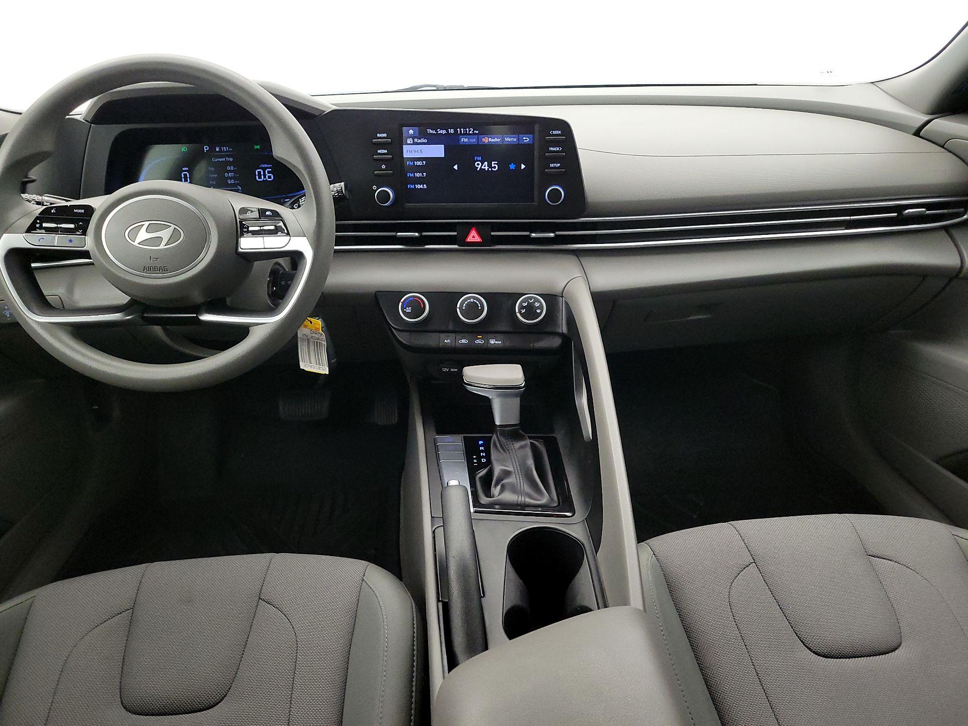 Thumbnail: 2024 Hyundai Elantra - 9