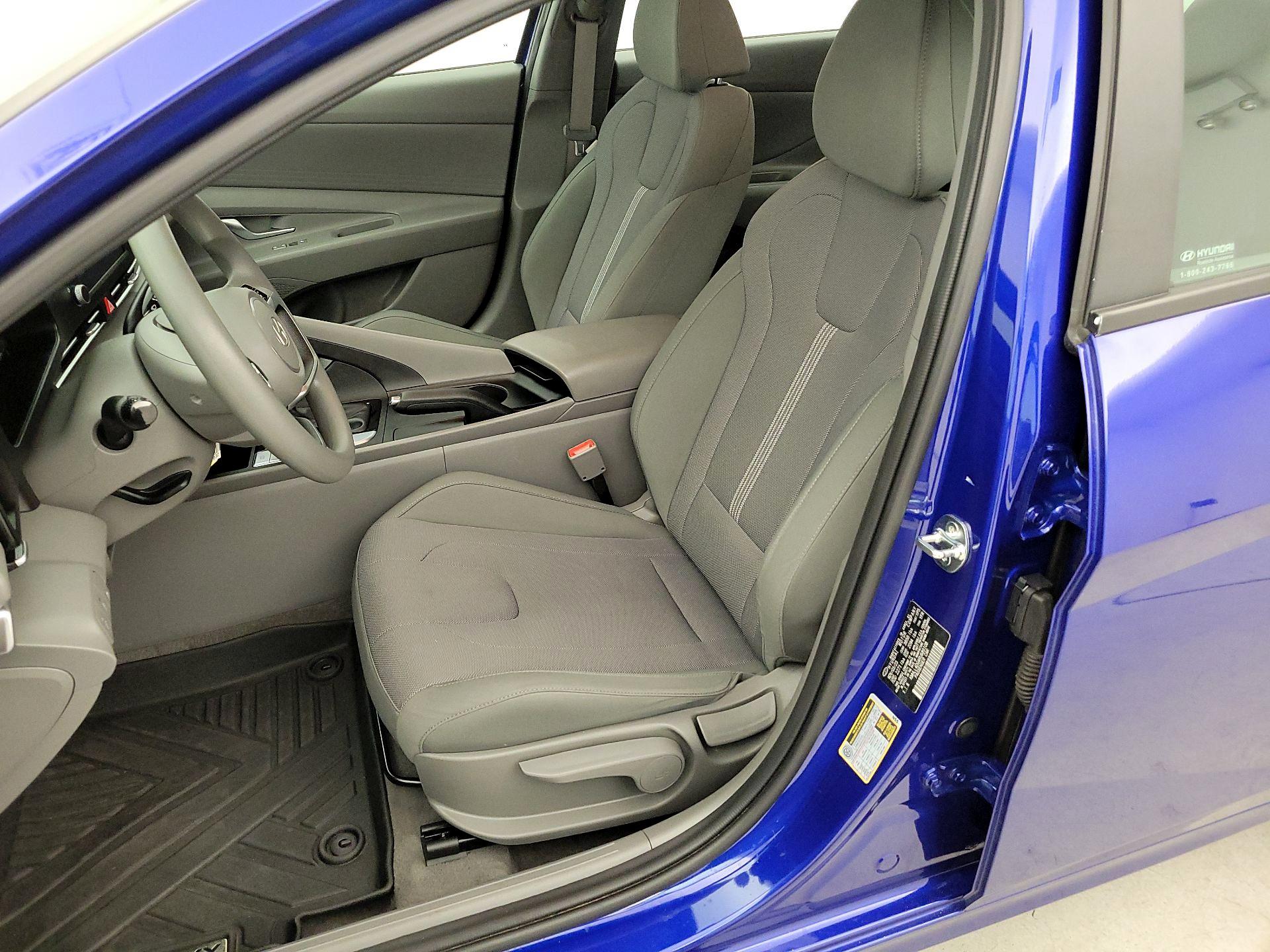 Thumbnail: 2024 Hyundai Elantra - 11