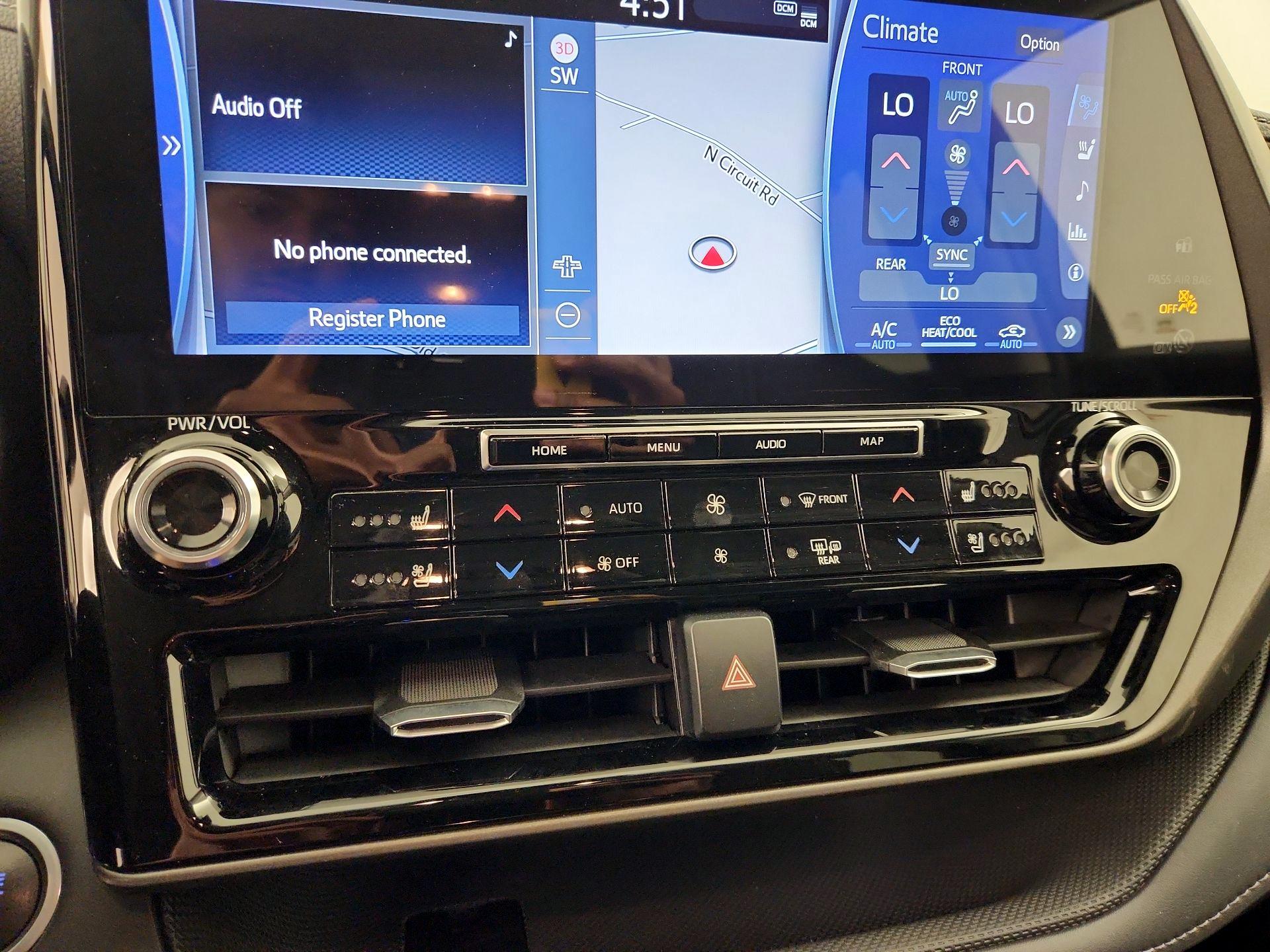 Thumbnail: 2020 Toyota Highlander - 17