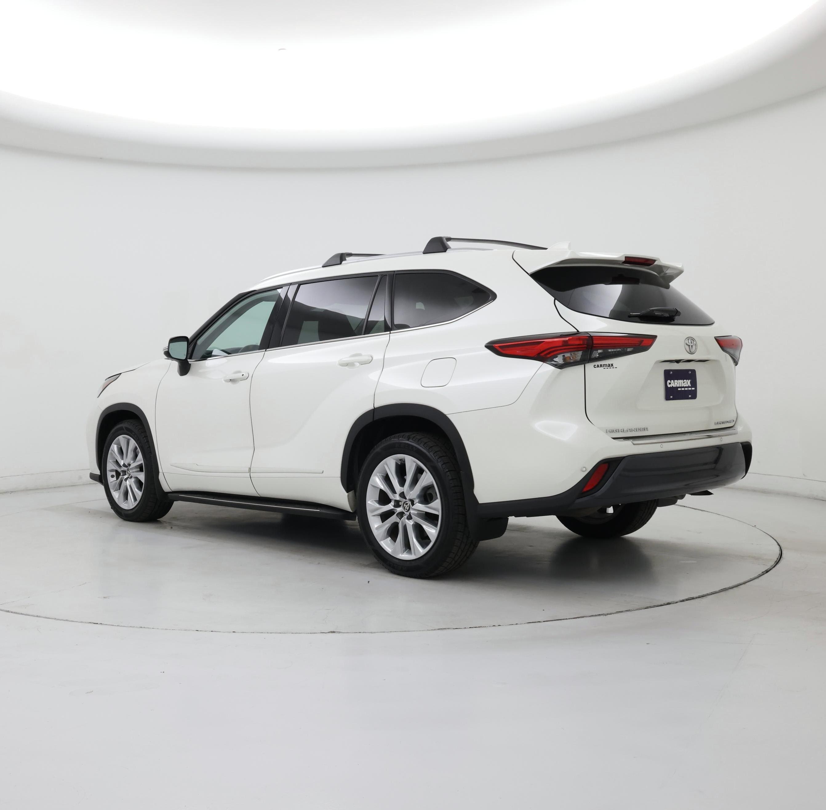 Thumbnail: 2020 Toyota Highlander - 2