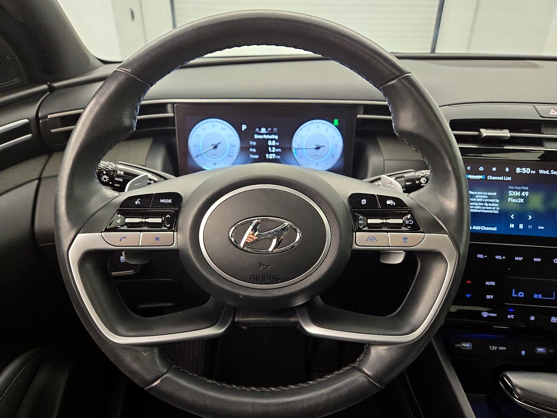 Thumbnail: 2023 Hyundai Santa Cruz - 10