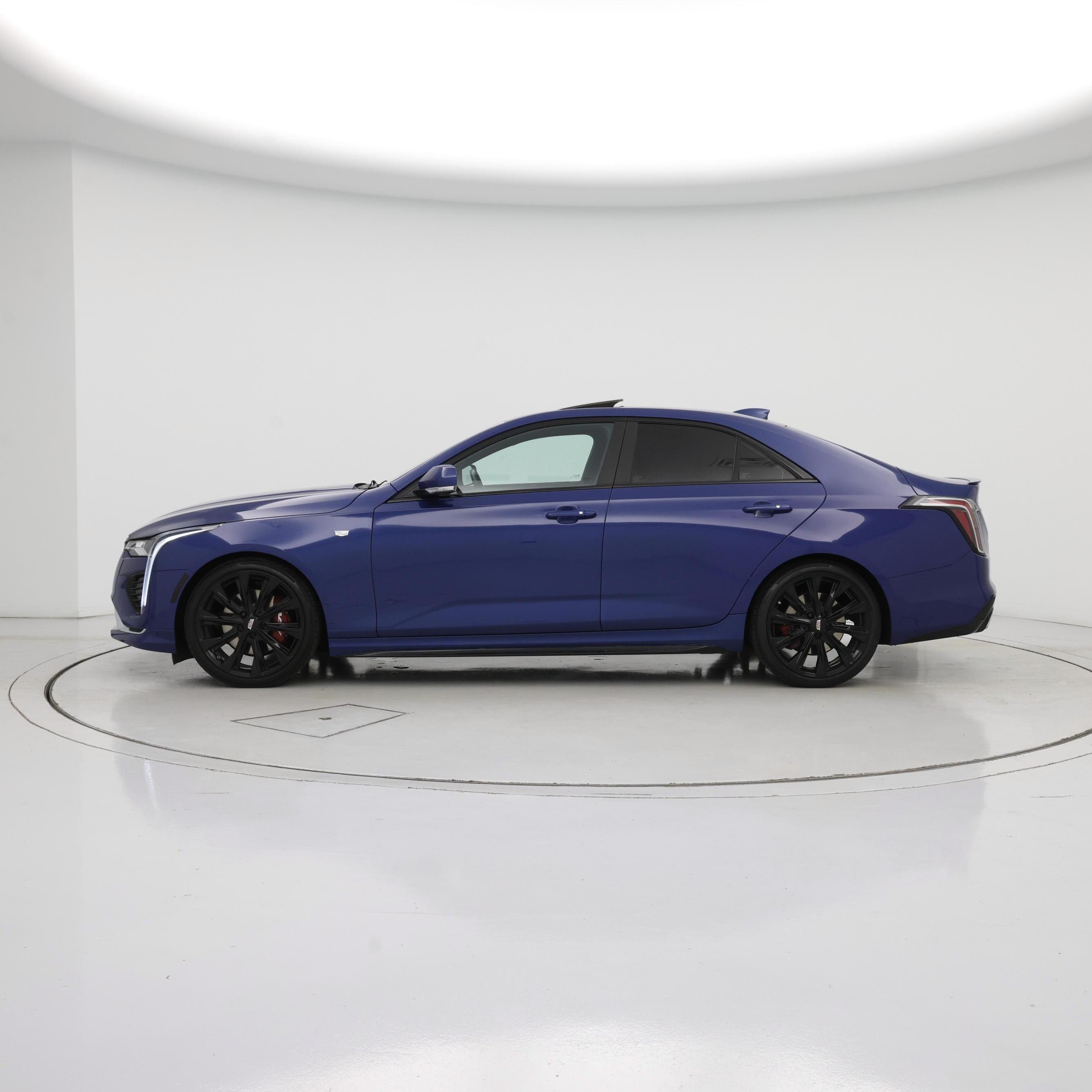 Thumbnail: 2020 Cadillac CT4 - 3