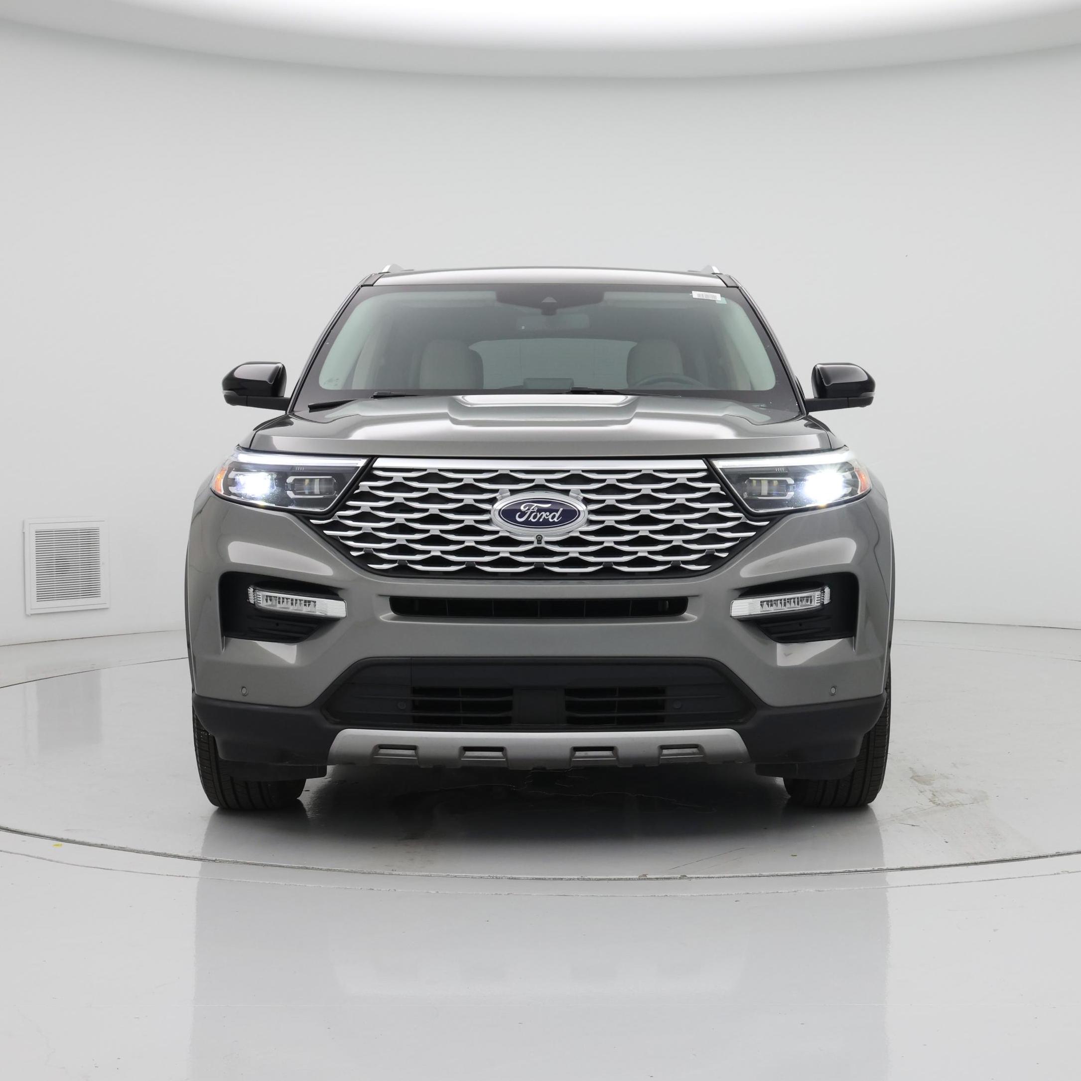 Thumbnail: 2020 Ford Explorer - 5