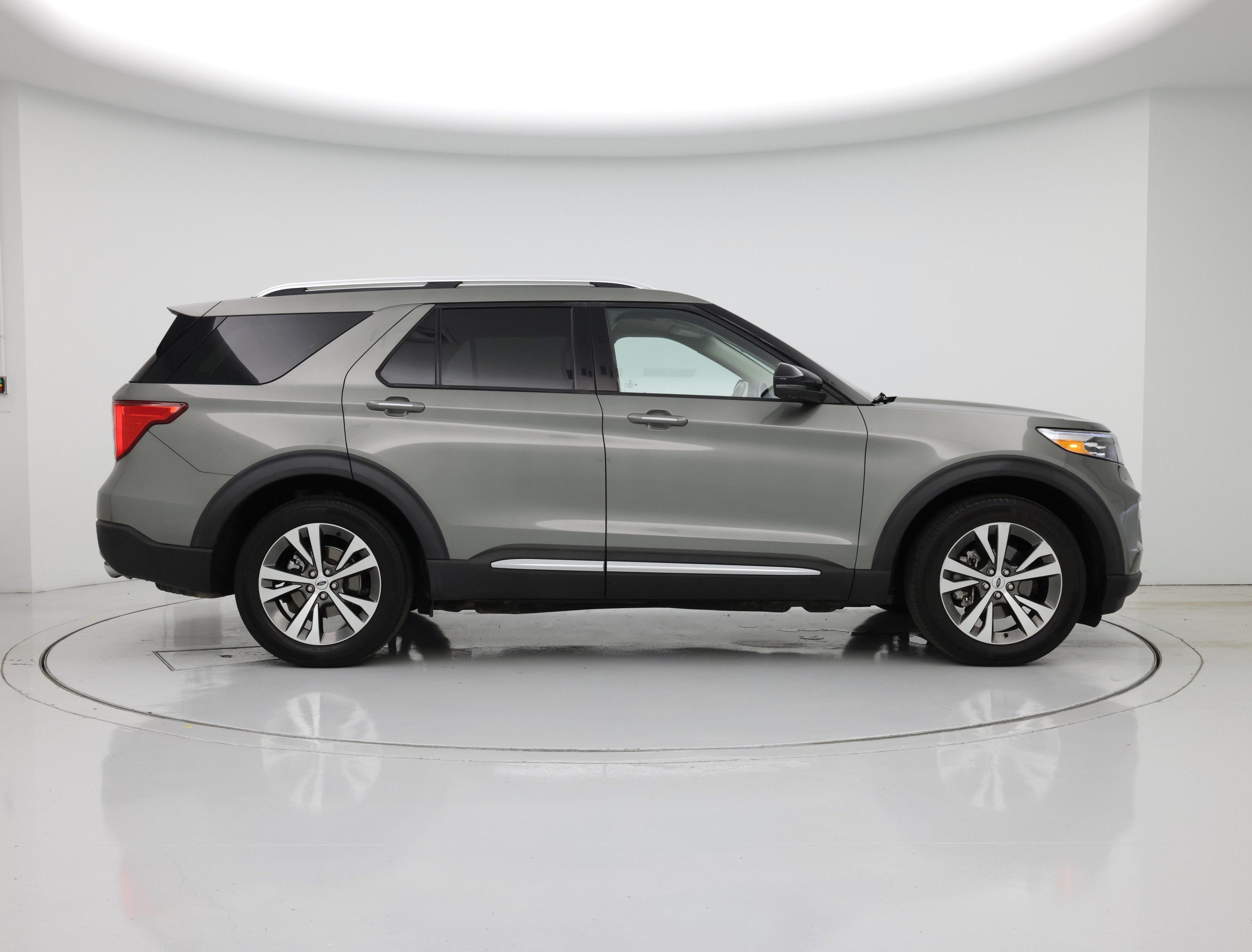 Thumbnail: 2020 Ford Explorer - 7