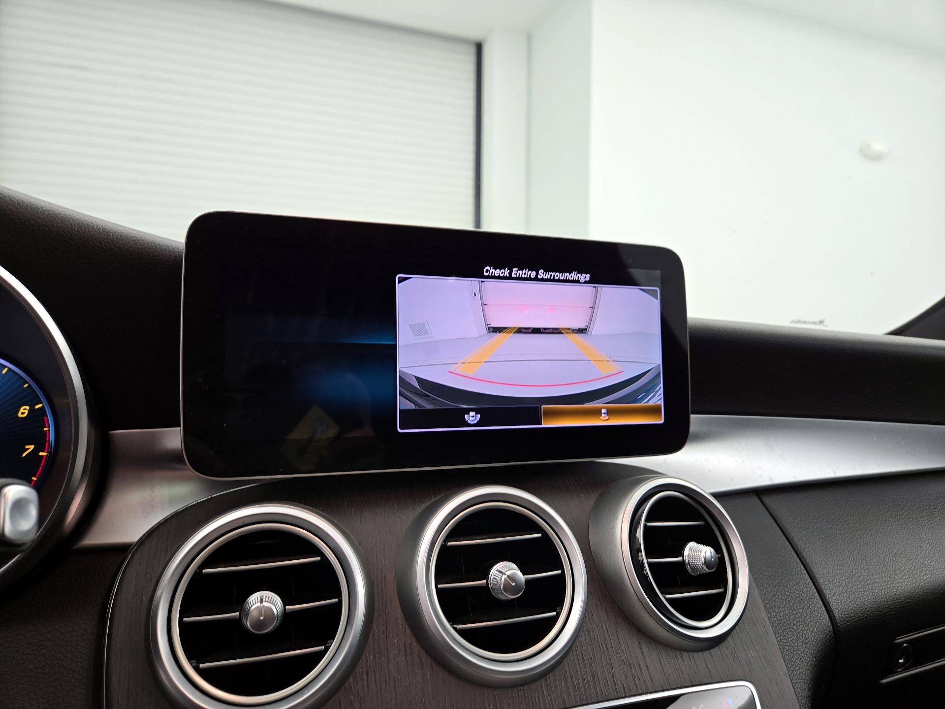 Thumbnail: 2020 Mercedes-Benz C-Class - 14