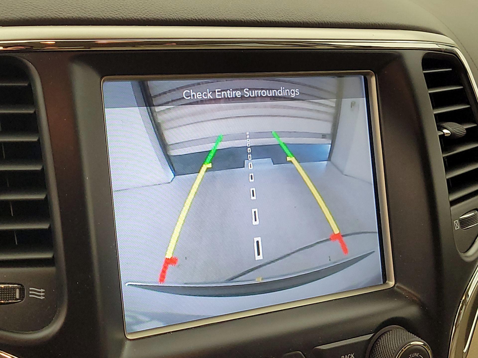 Thumbnail: 2014 Jeep Grand Cherokee - 15